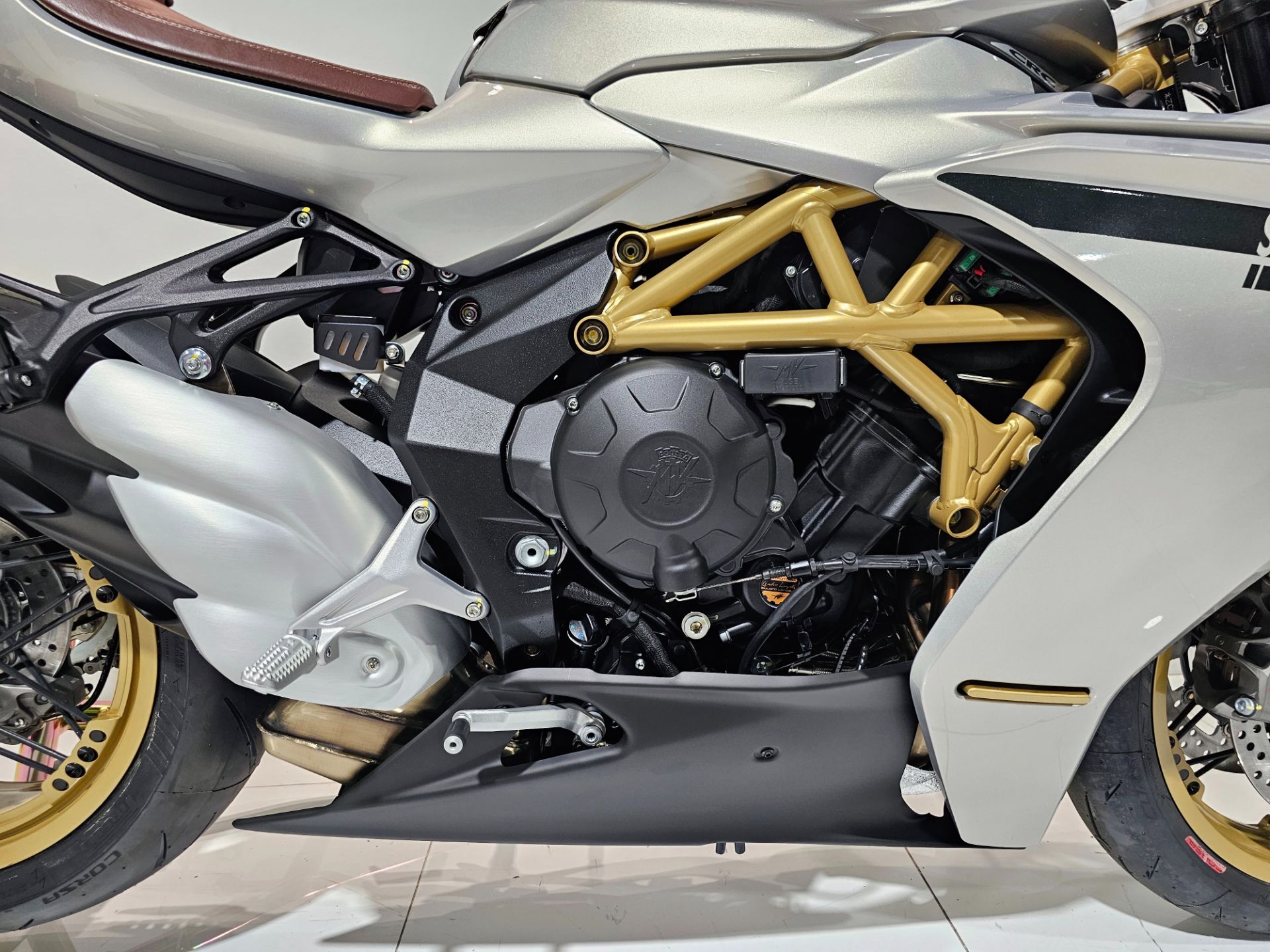 2023 MV Agusta Superveloce S 6