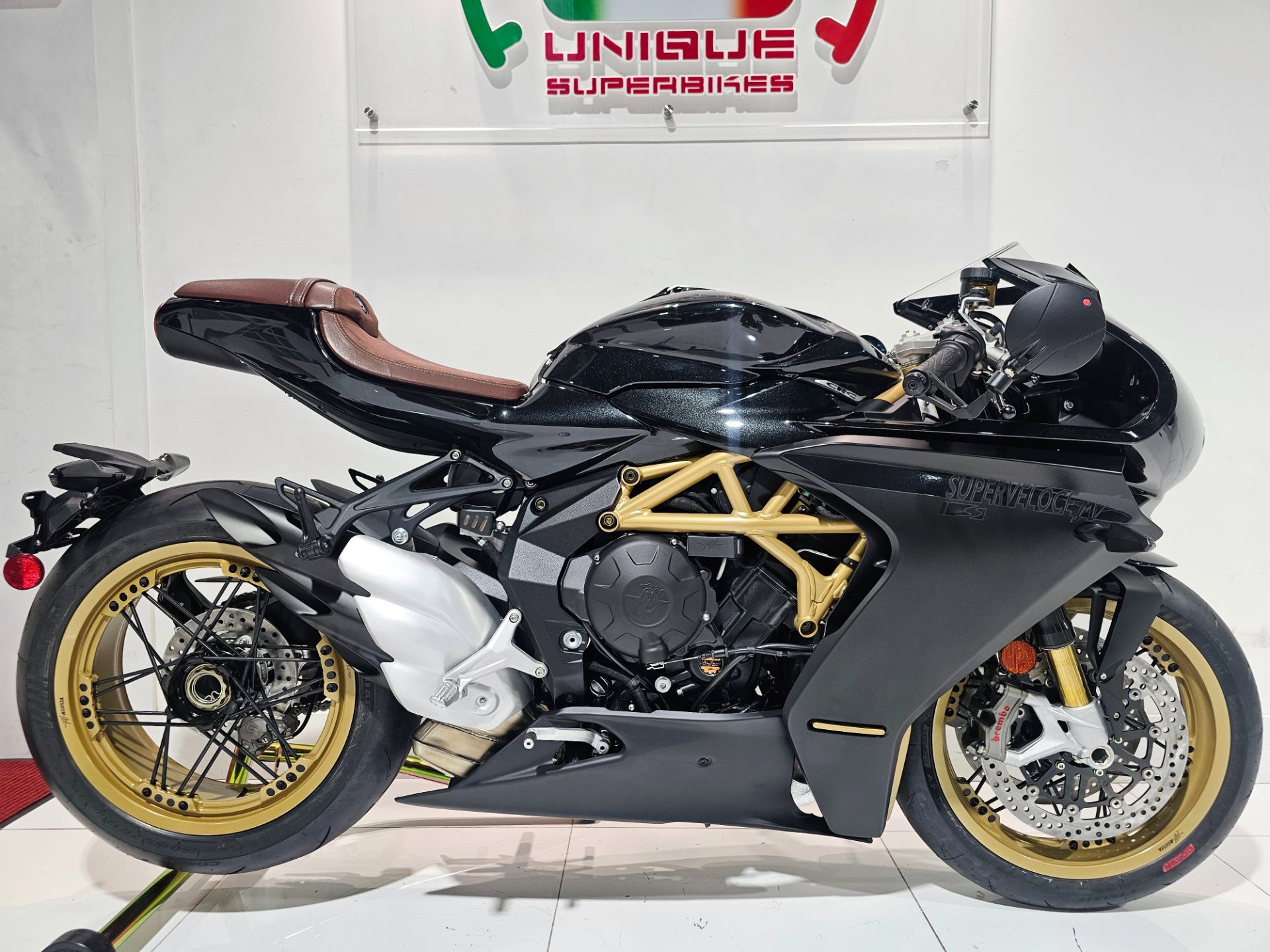Piretti Augusta Limited Edition 2023数量限定 Piretti Augusta Limited Edition 2023数量限定