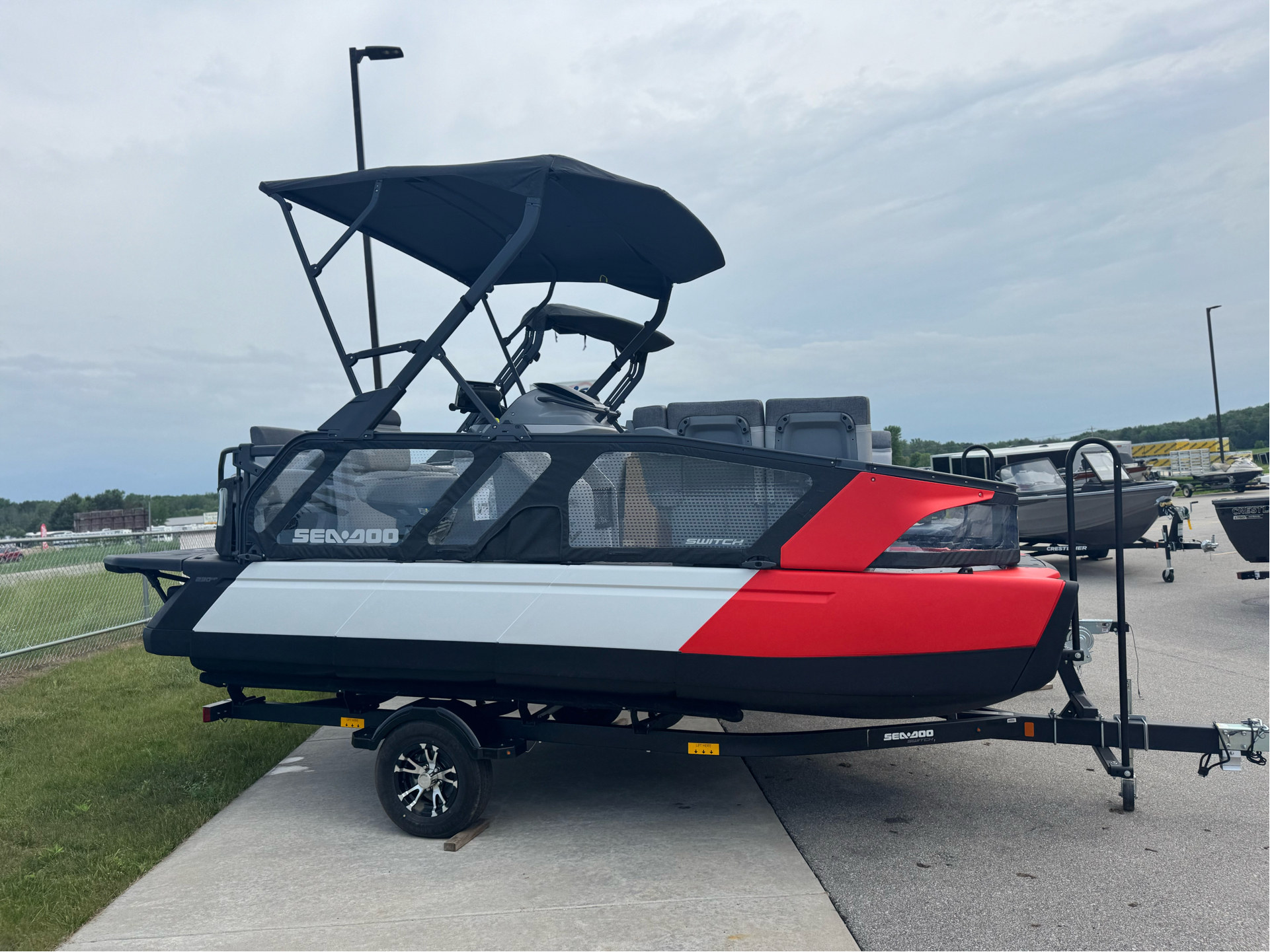 New 2024 Sea-Doo Switch Sport 18 - 230 HP in Suamico, WI