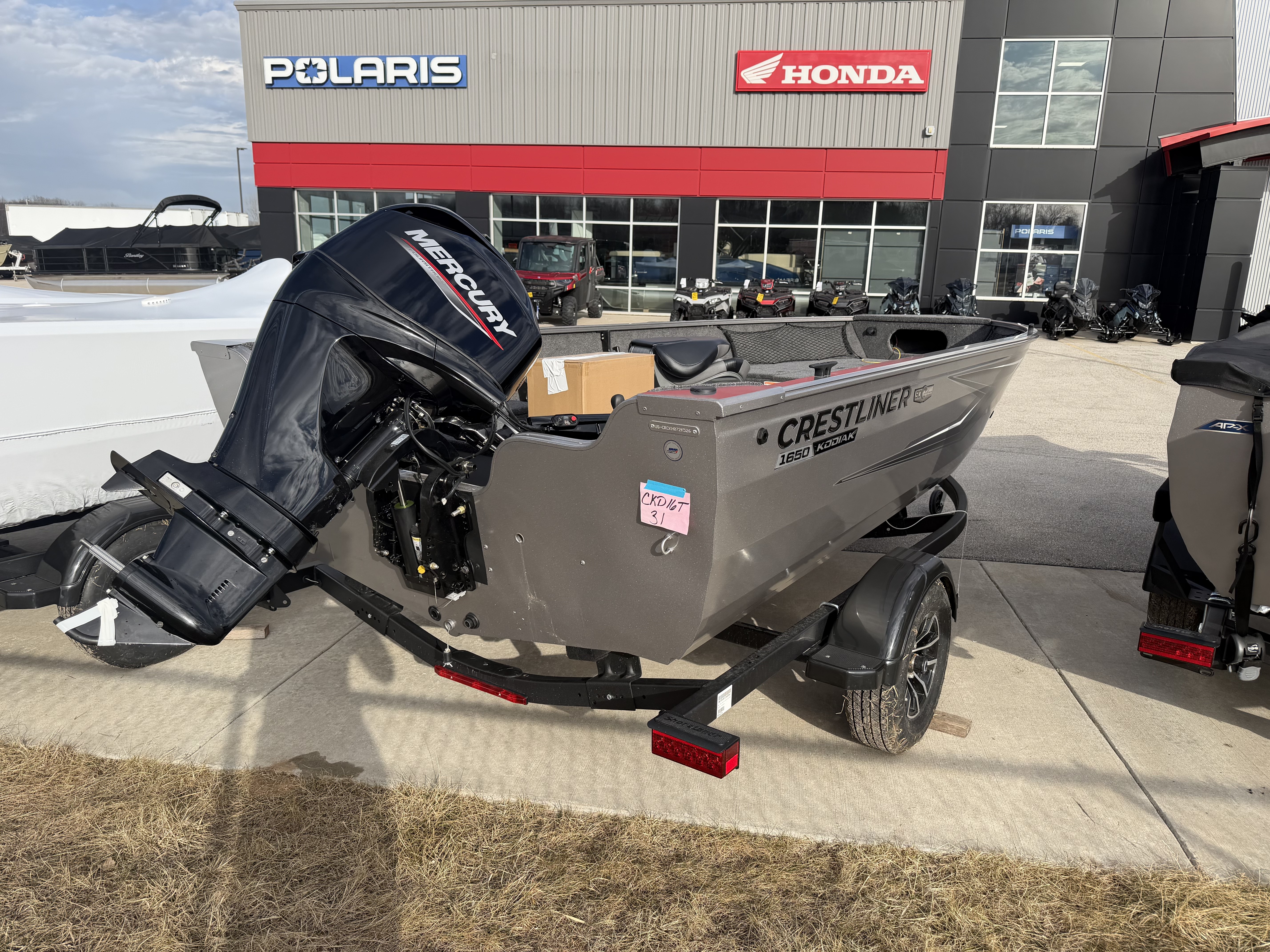 2026 Crestliner photo 7