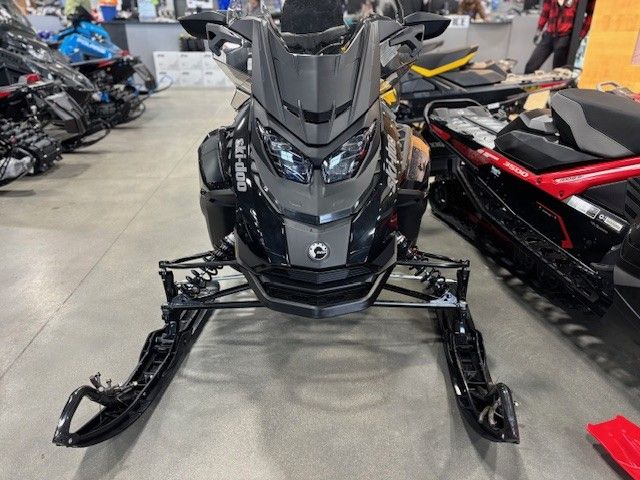 2026 Ski-Doo Grand Touring photo 2