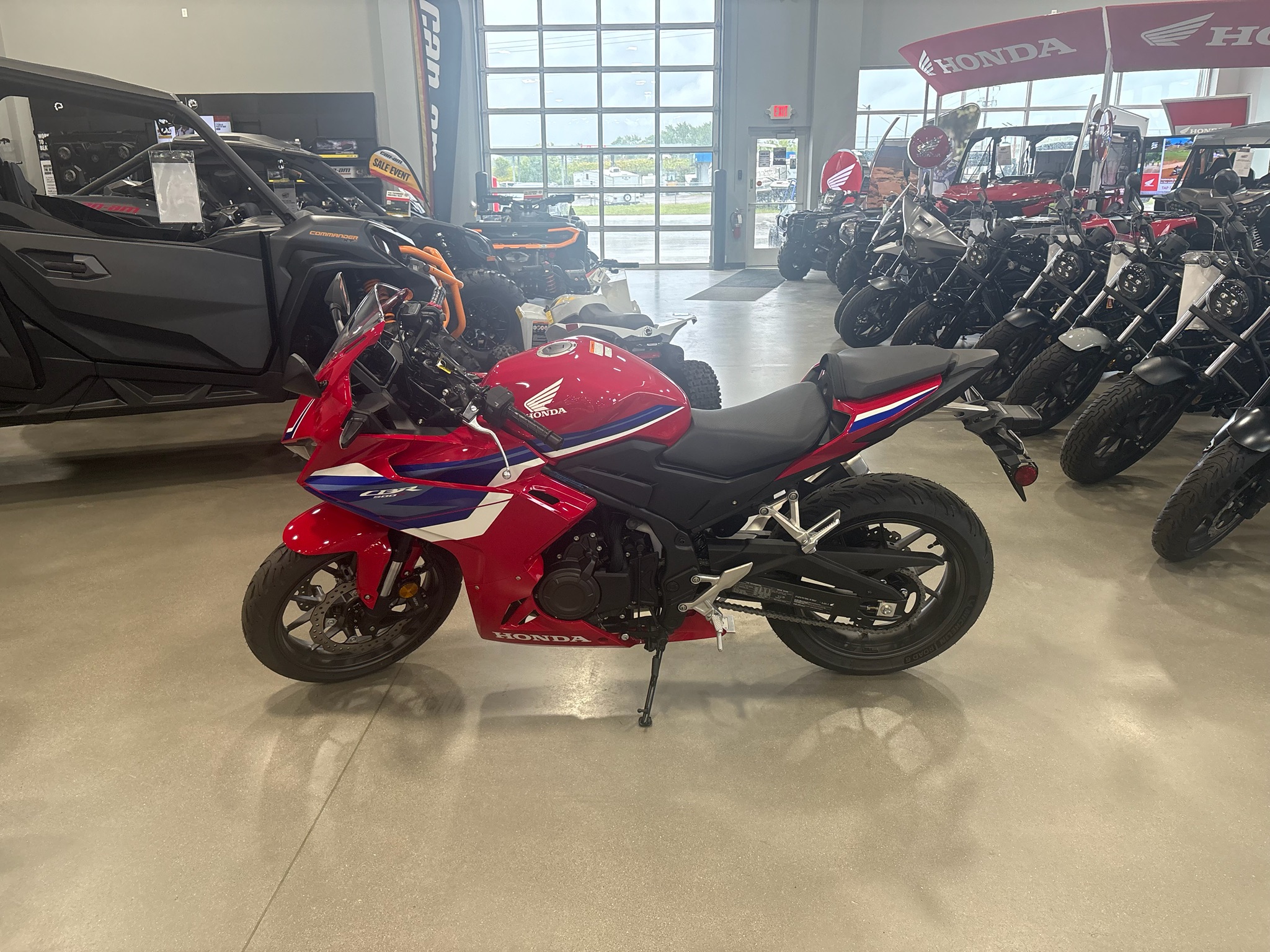2025 Honda CBR500R 6