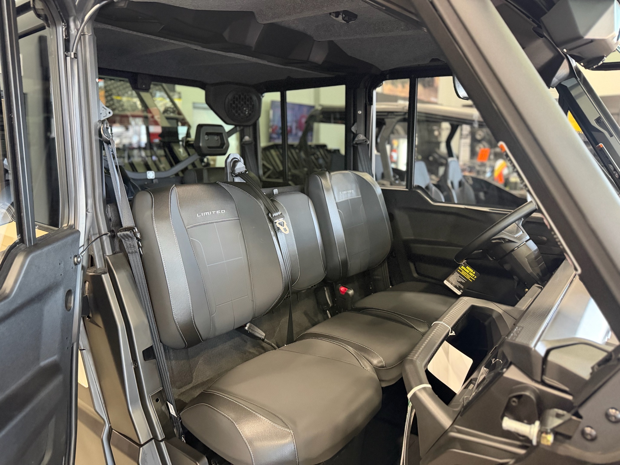 2027 Can-Am™ Defender XU MAX Limited HD11 6