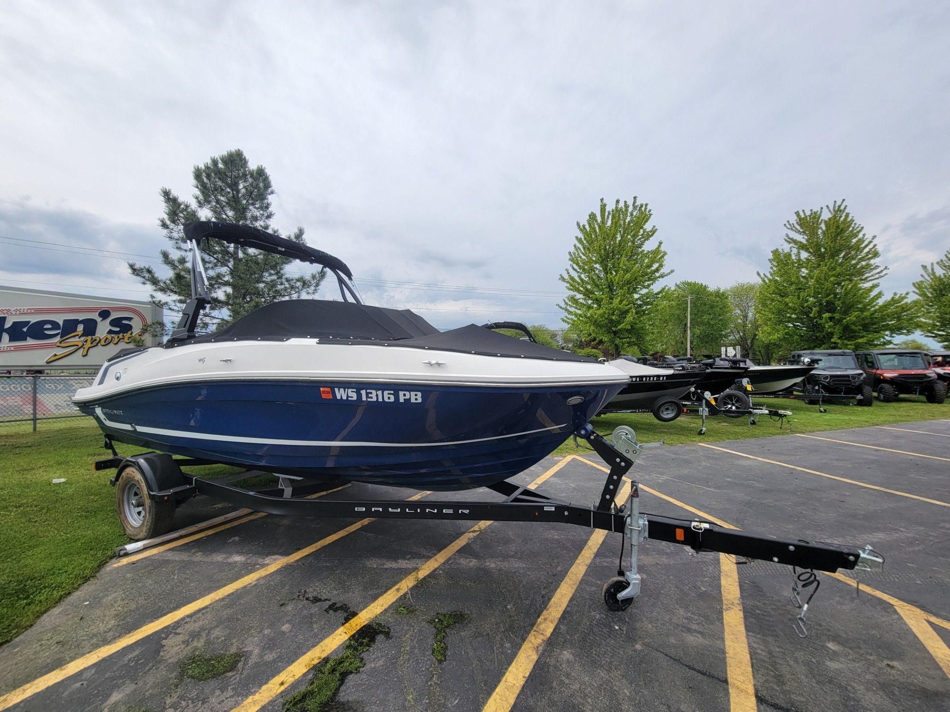 2020 Bayliner VR5 Bowrider I/O in Kaukauna, Wisconsin - Photo 4