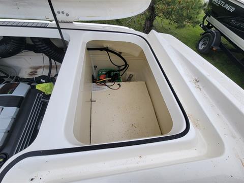 2020 Bayliner VR5 Bowrider I/O in Kaukauna, Wisconsin - Photo 30