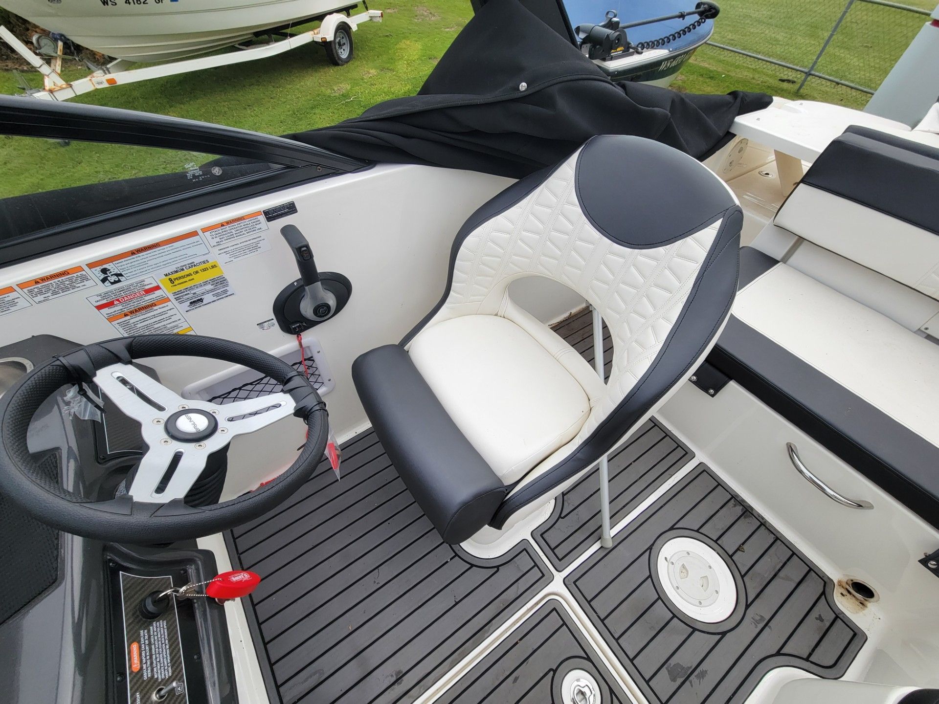 2020 Bayliner VR5 Bowrider I/O in Kaukauna, Wisconsin - Photo 23