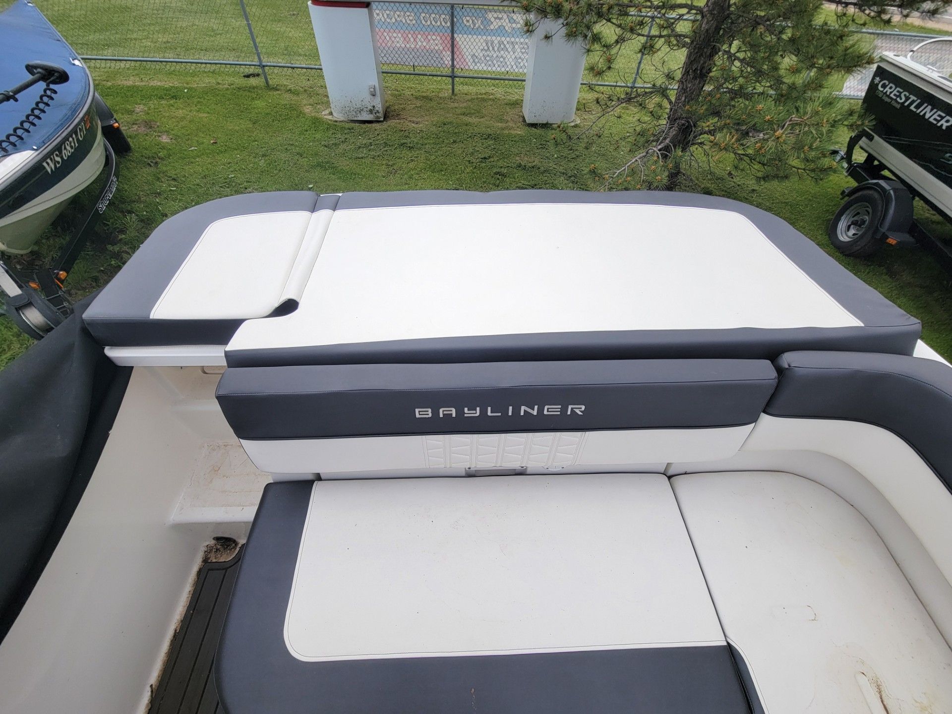 2020 Bayliner VR5 Bowrider I/O in Kaukauna, Wisconsin - Photo 25