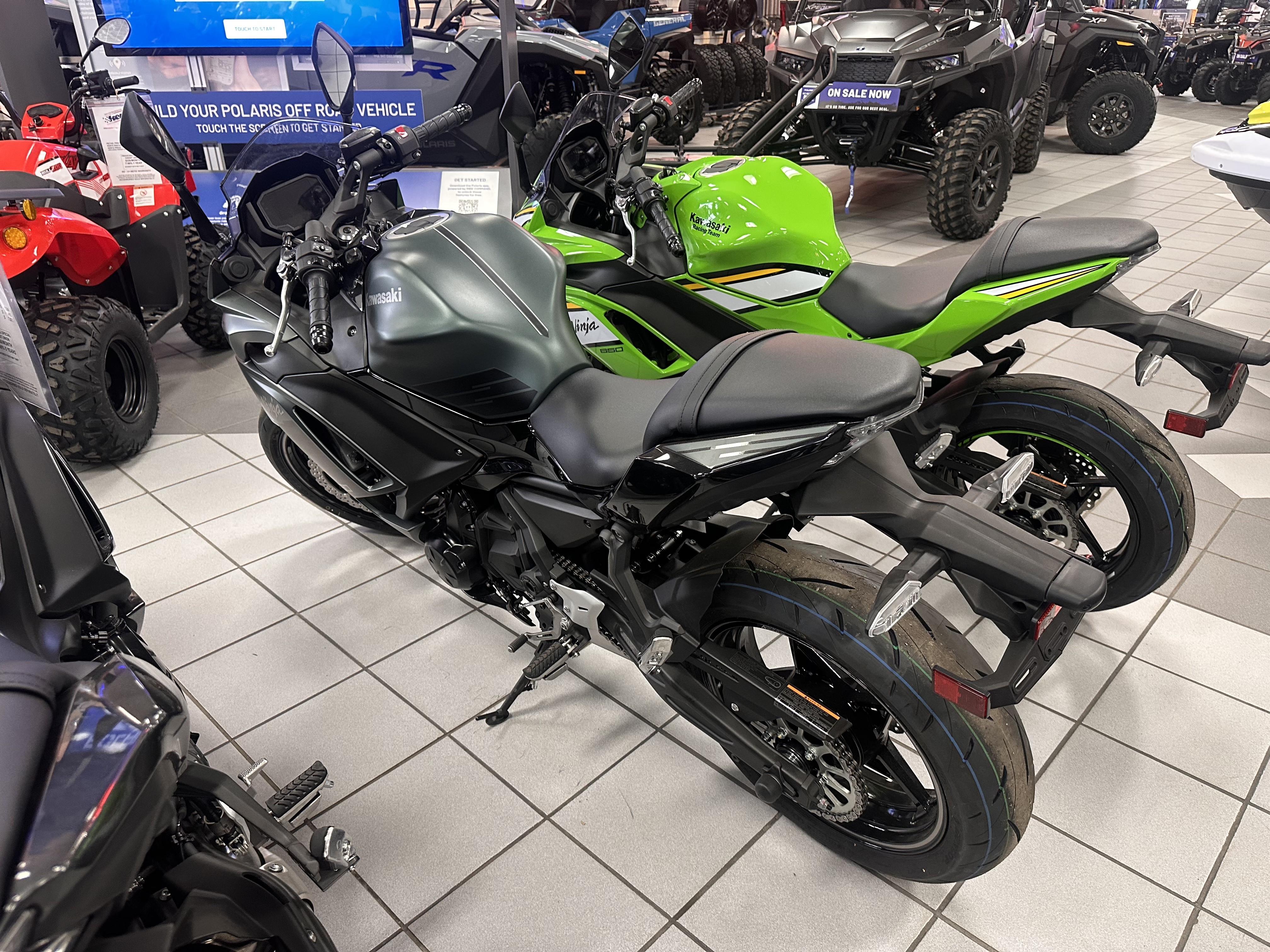 New 2025 Kawasaki Ninja® 650 ABS | Motorcycles in Kaukauna WI