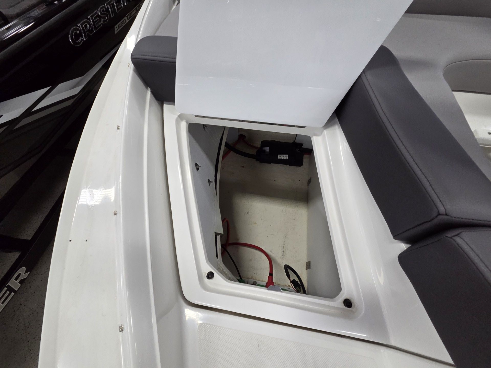 2023 Cobalt CS23 in Kaukauna, Wisconsin - Photo 12