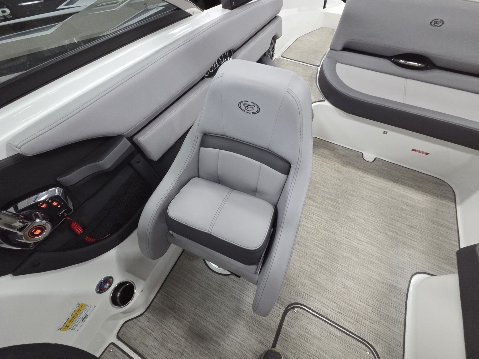 2023 Cobalt CS23 in Kaukauna, Wisconsin - Photo 19