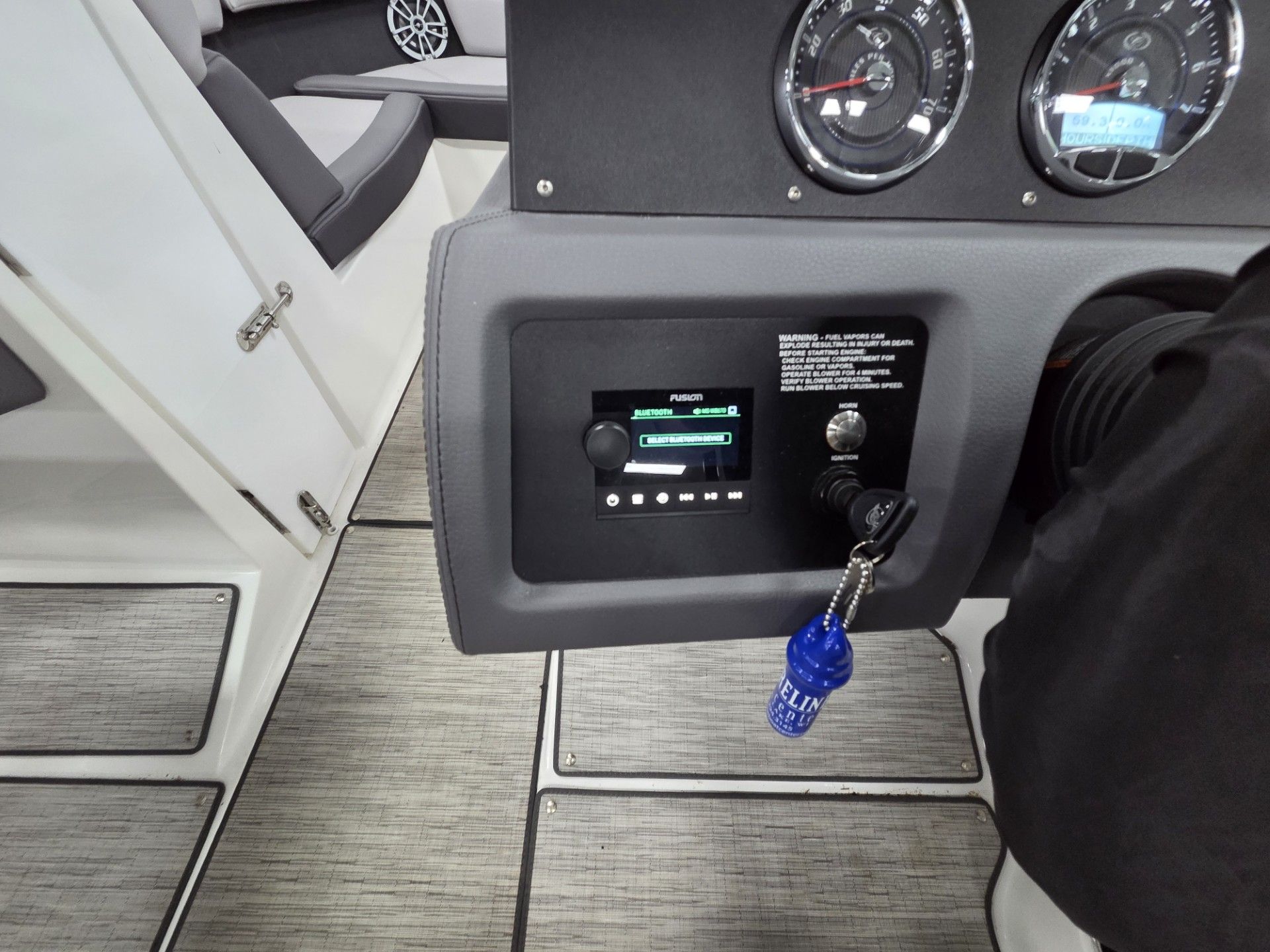 2023 Cobalt CS23 in Kaukauna, Wisconsin - Photo 27