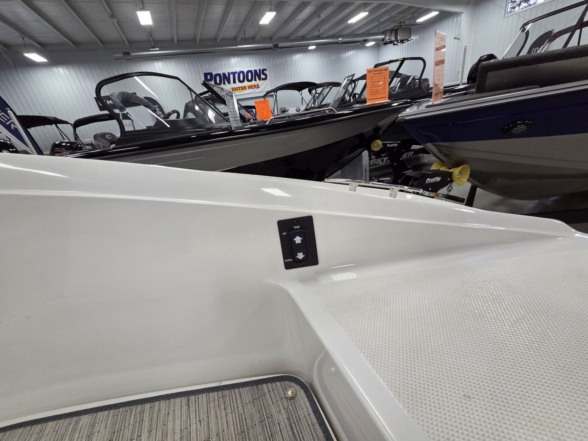 2023 Cobalt CS23 in Kaukauna, Wisconsin - Photo 44