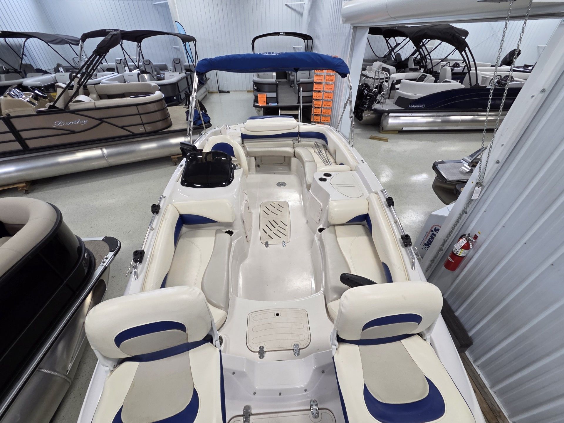 2010 Tahoe 215 Xi in Kaukauna, Wisconsin - Photo 37