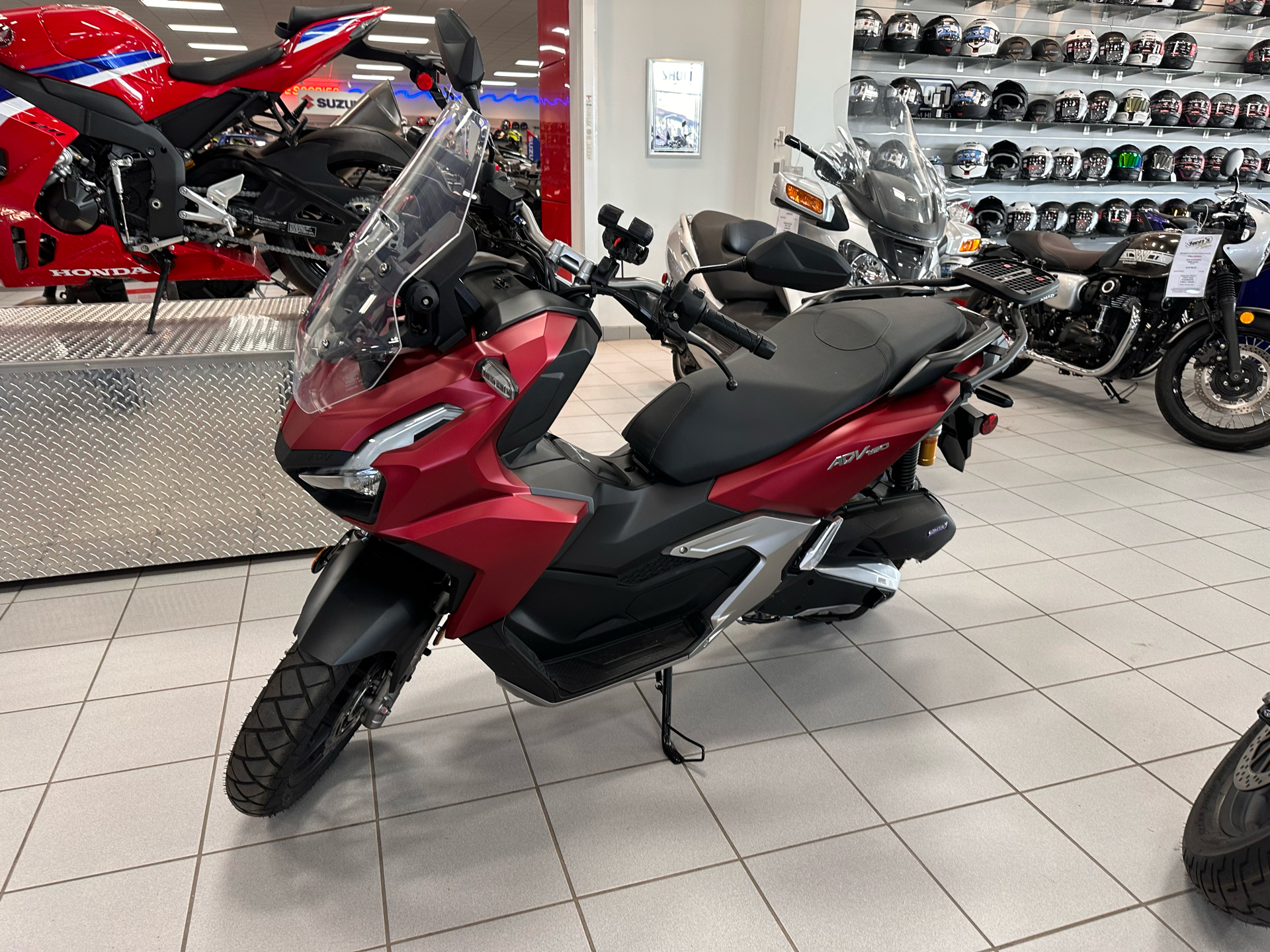2024 Honda ADV160 in Kaukauna, Wisconsin - Photo 2