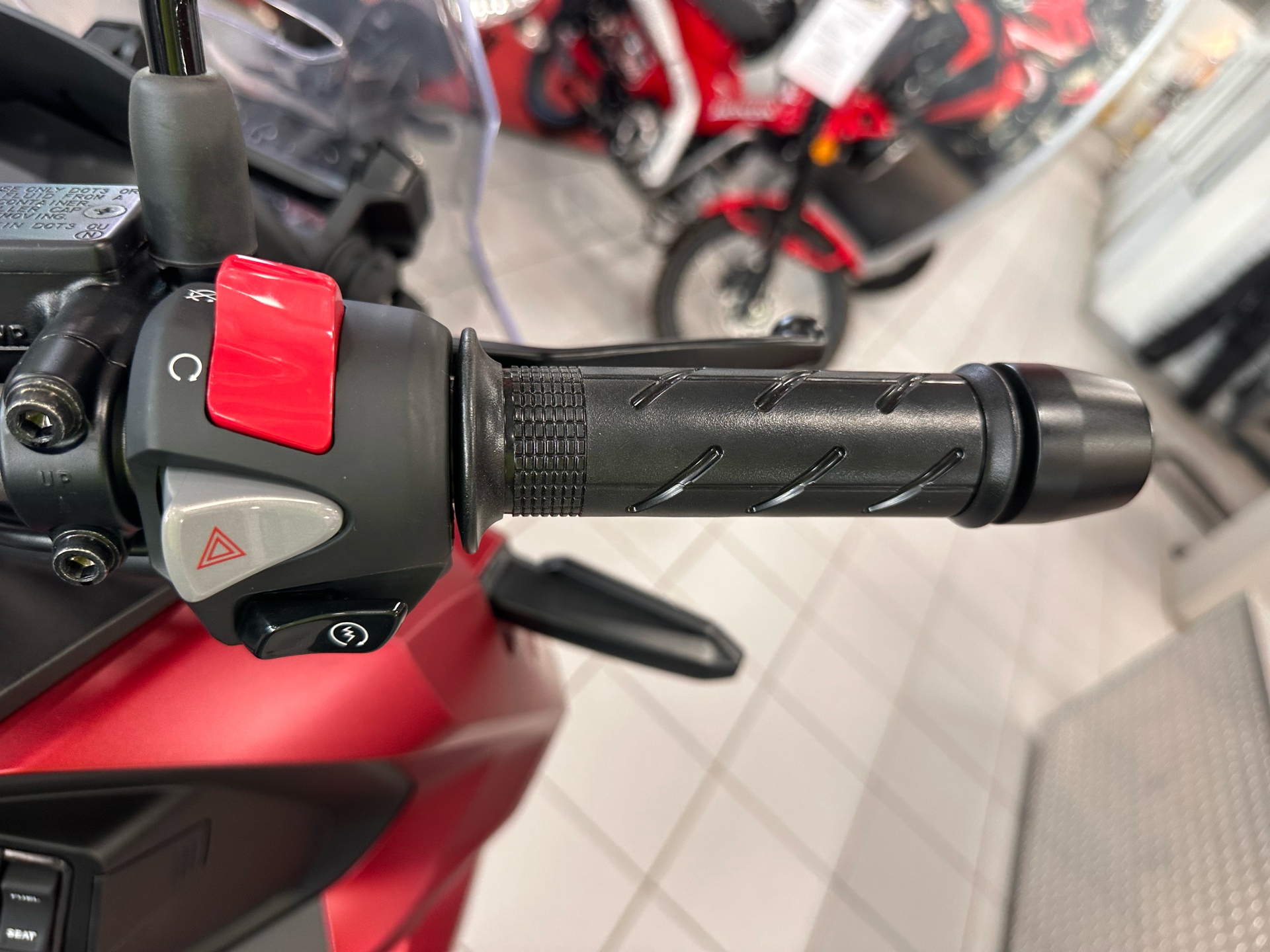 2024 Honda ADV160 in Kaukauna, Wisconsin - Photo 7