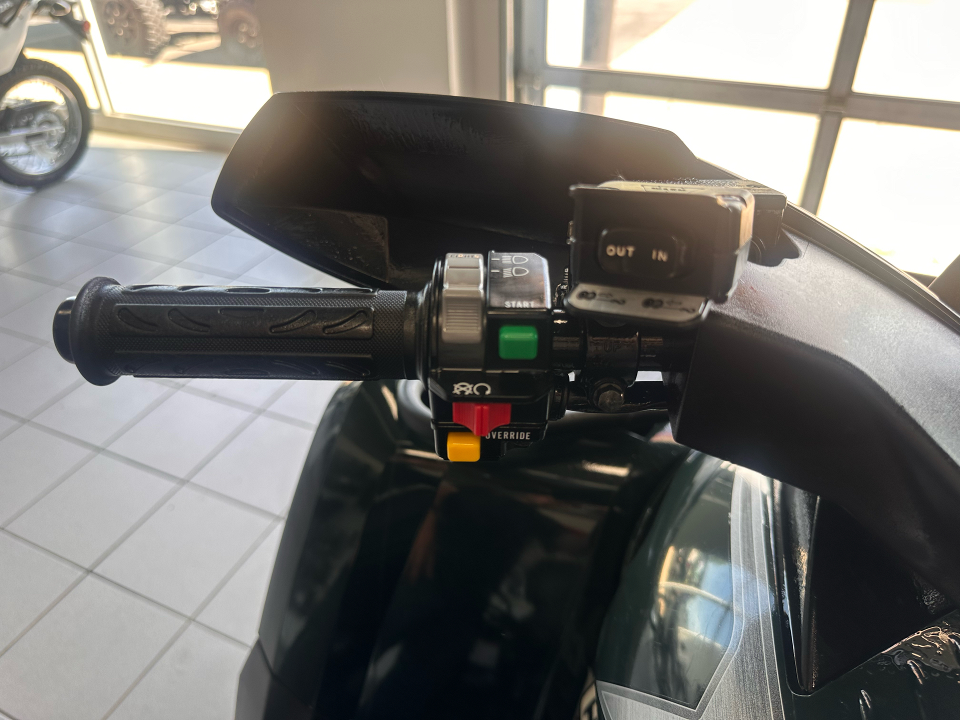 2007 Can-Am Outlander™ MAX 500 H.O. EFI in Kaukauna, Wisconsin - Photo 6