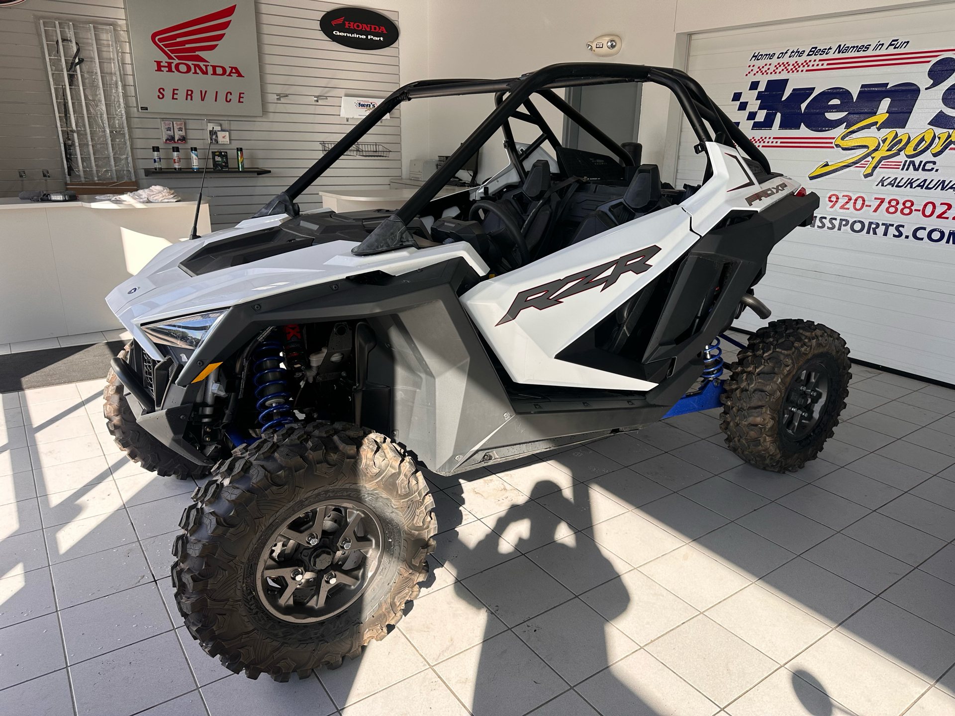 2020 Polaris RZR Pro XP Ultimate in Kaukauna, Wisconsin - Photo 2