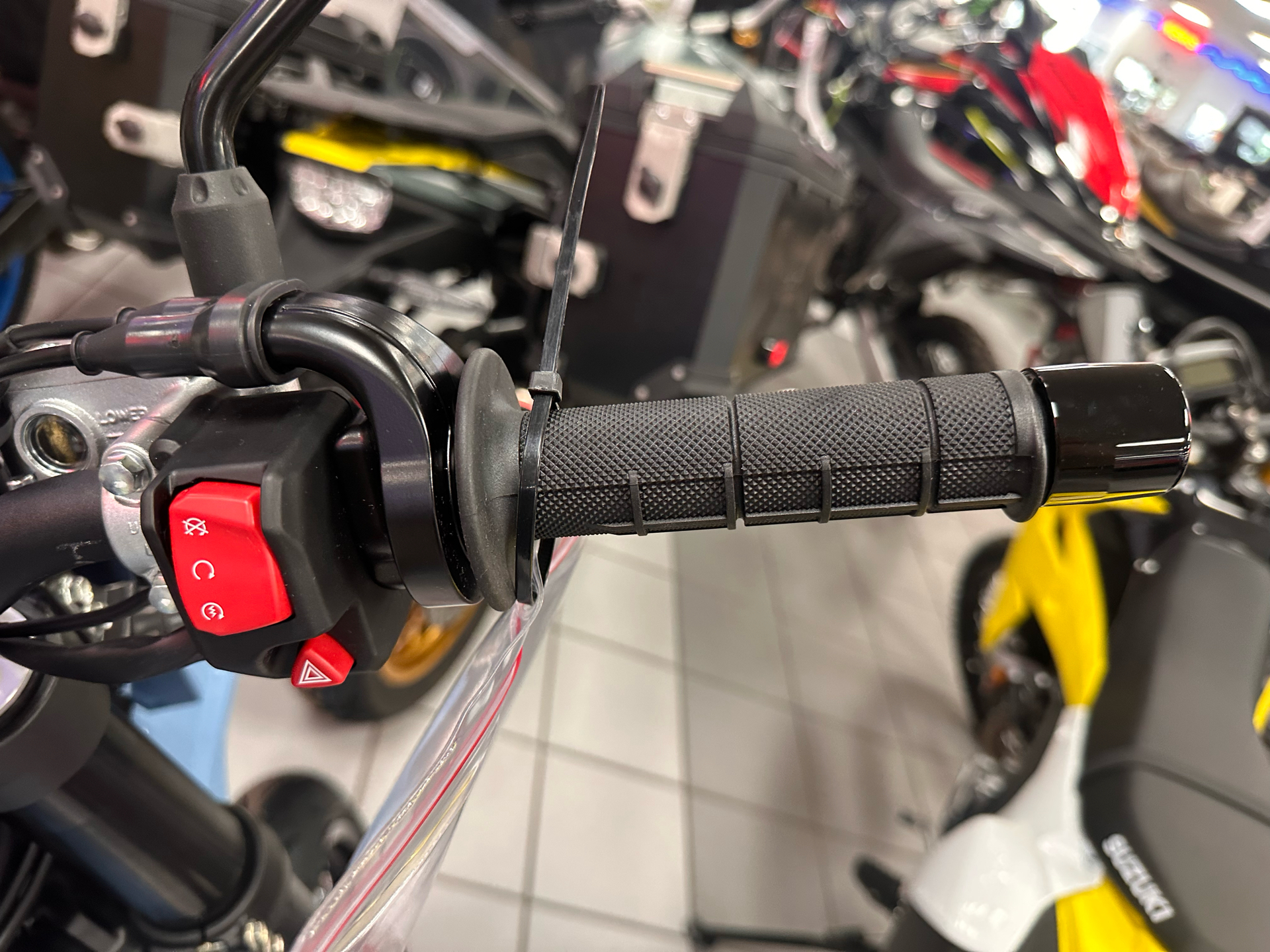 2025 Suzuki DR-Z4SM in Kaukauna, Wisconsin - Photo 7