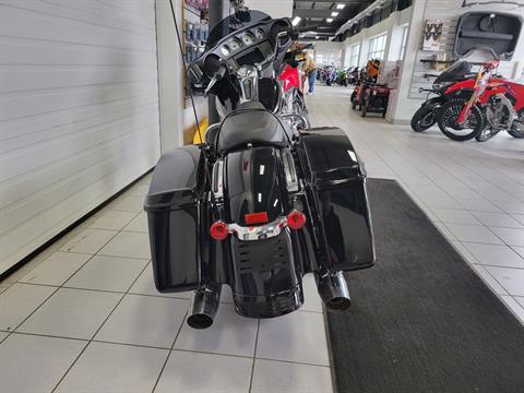 2020 Harley-Davidson Street Glide® in Kaukauna, Wisconsin - Photo 8