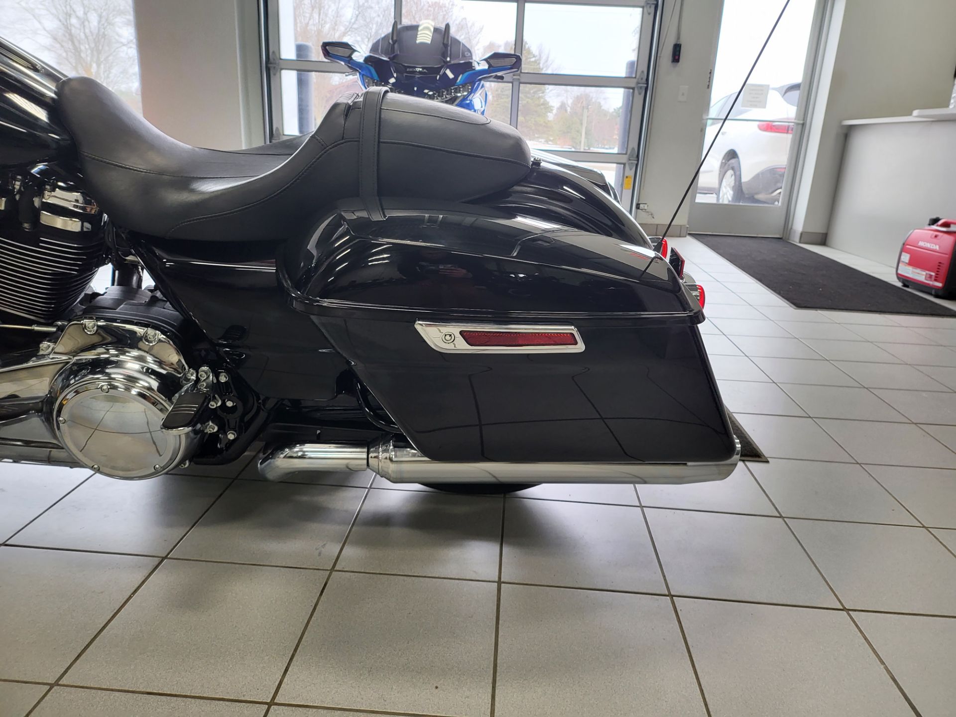 2020 Harley-Davidson Street Glide® in Kaukauna, Wisconsin - Photo 12