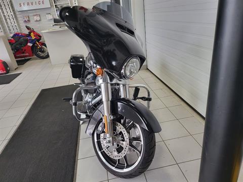 2020 Harley-Davidson Street Glide® in Kaukauna, Wisconsin - Photo 7