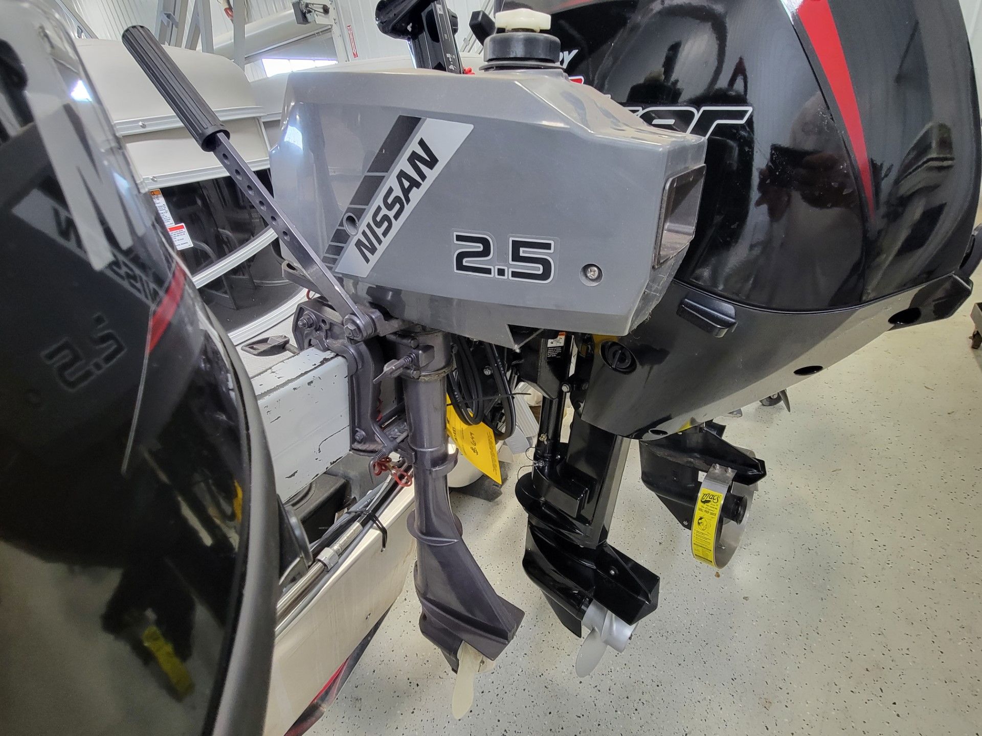 Nissan 2.5 in Kaukauna, Wisconsin - Photo 3