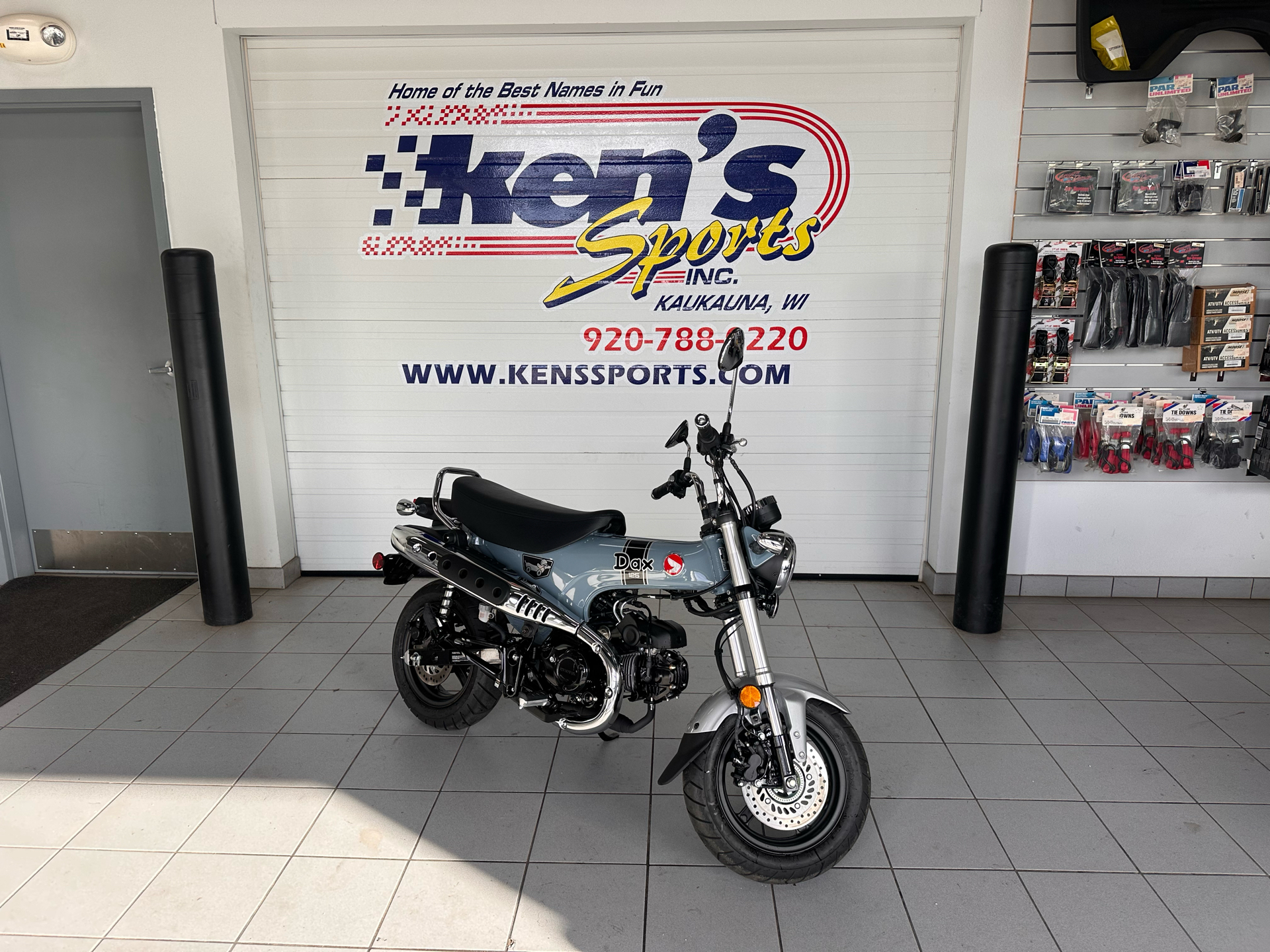2025 Honda Dax 125 in Kaukauna, Wisconsin - Photo 1