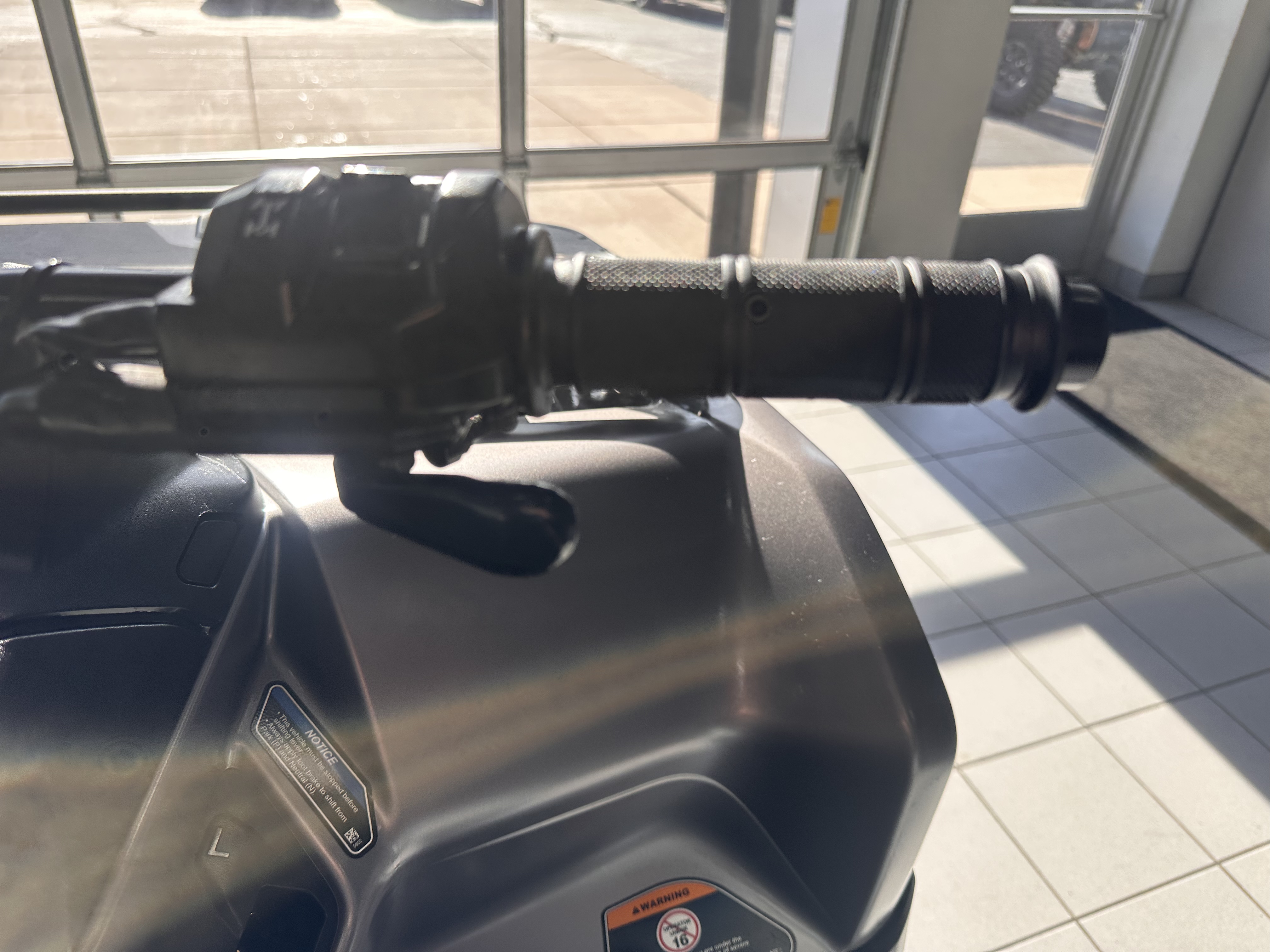 2024 Can-Am Outlander MAX XT 700 in Kaukauna, Wisconsin - Photo 7