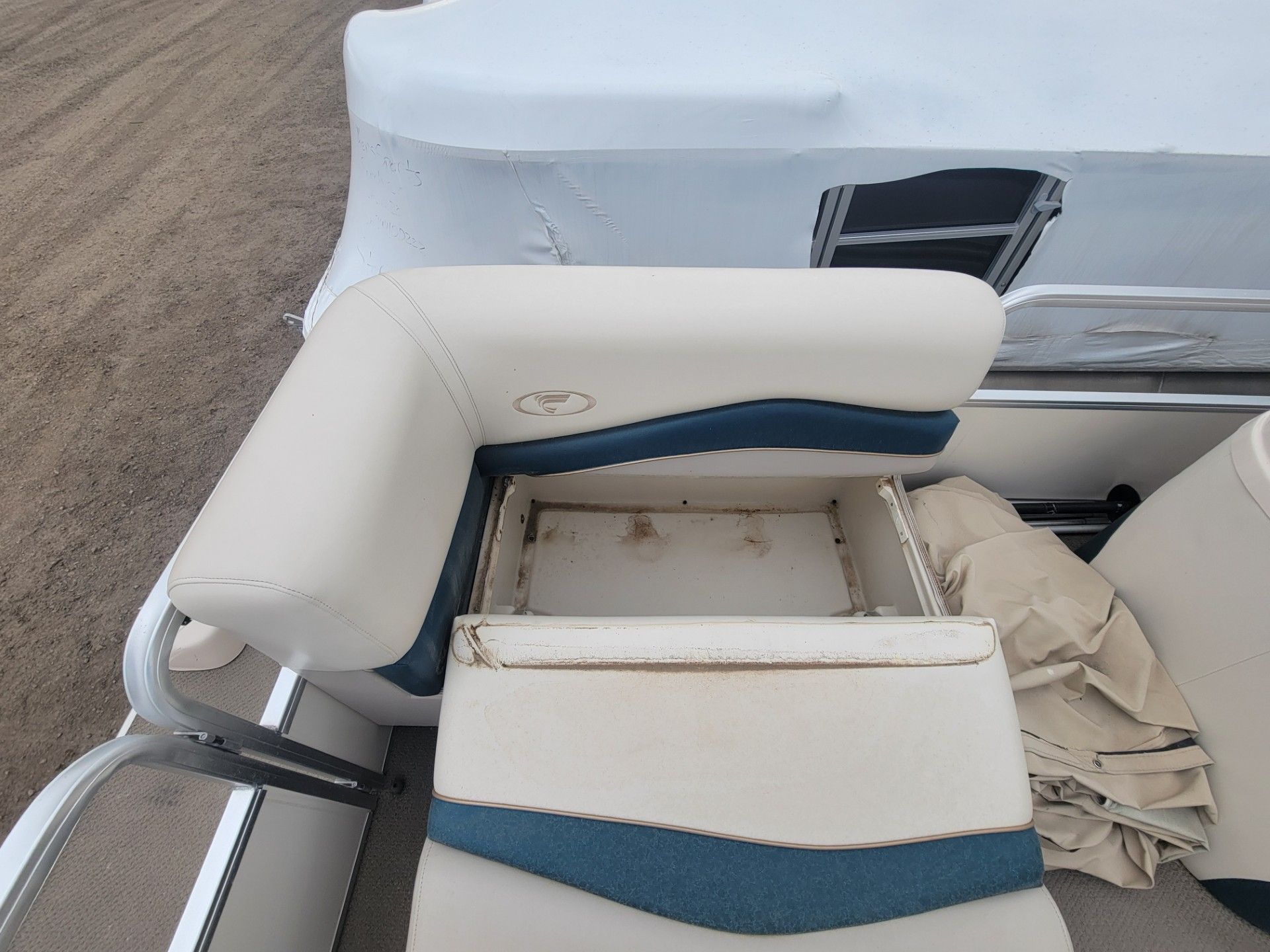 2002 Fisher Freedom 200 DLX in Kaukauna, Wisconsin - Photo 11