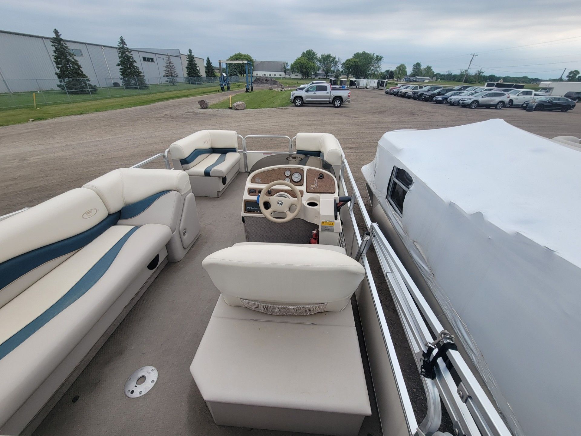 2002 Fisher Freedom 200 DLX in Kaukauna, Wisconsin - Photo 12