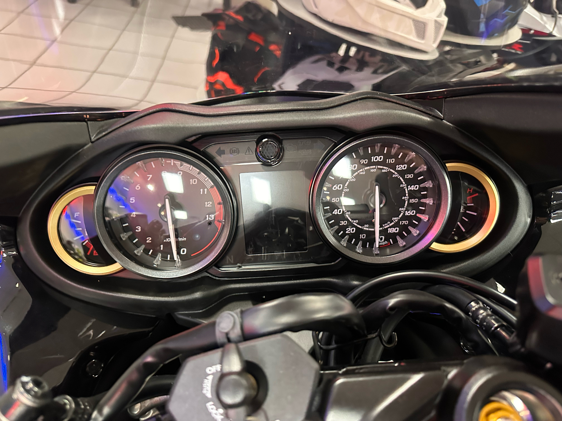 2025 Suzuki Hayabusa in Kaukauna, Wisconsin - Photo 5