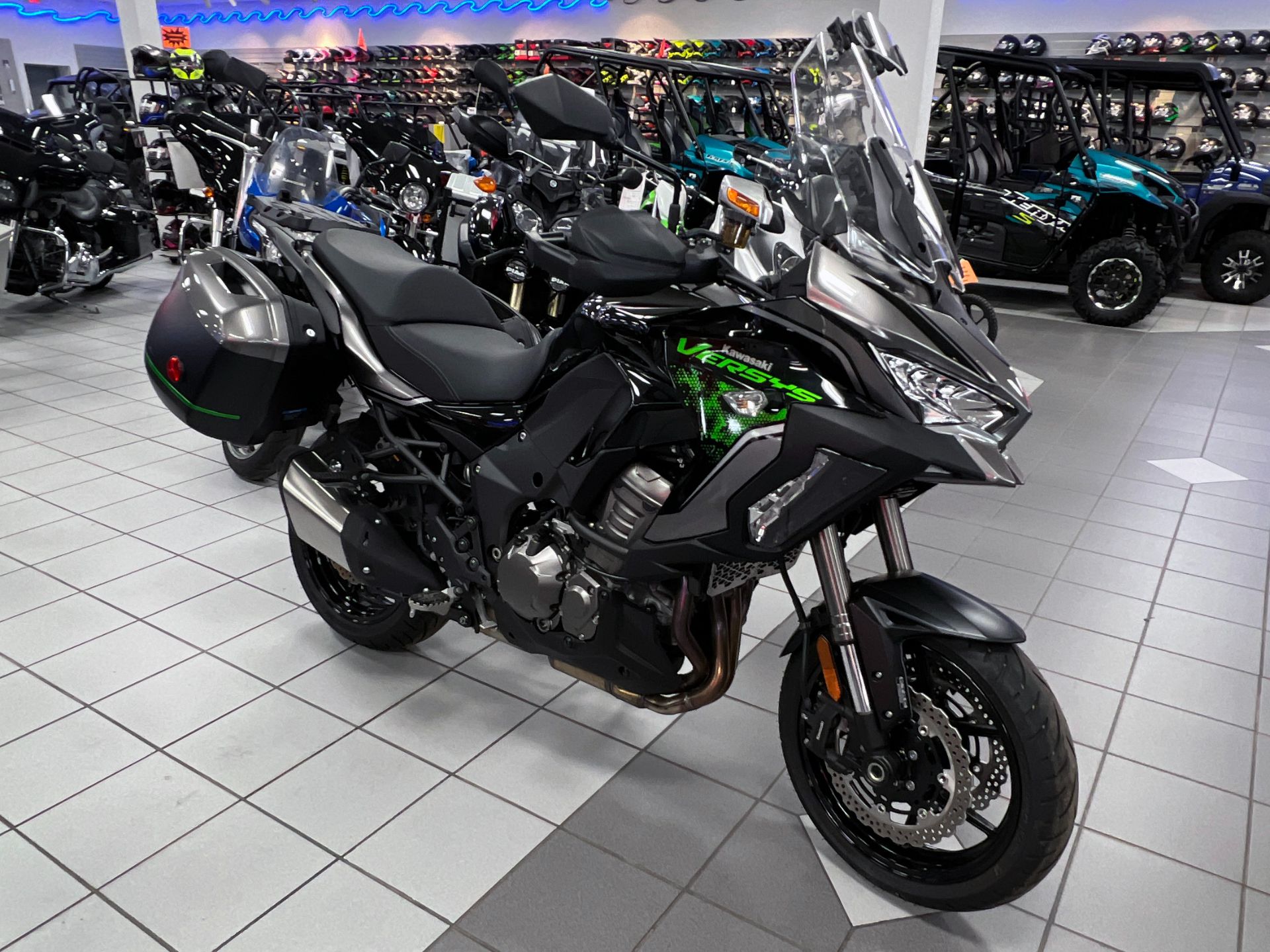 2022 Kawasaki Versys 1000 SE LT+ in Kaukauna, Wisconsin - Photo 1