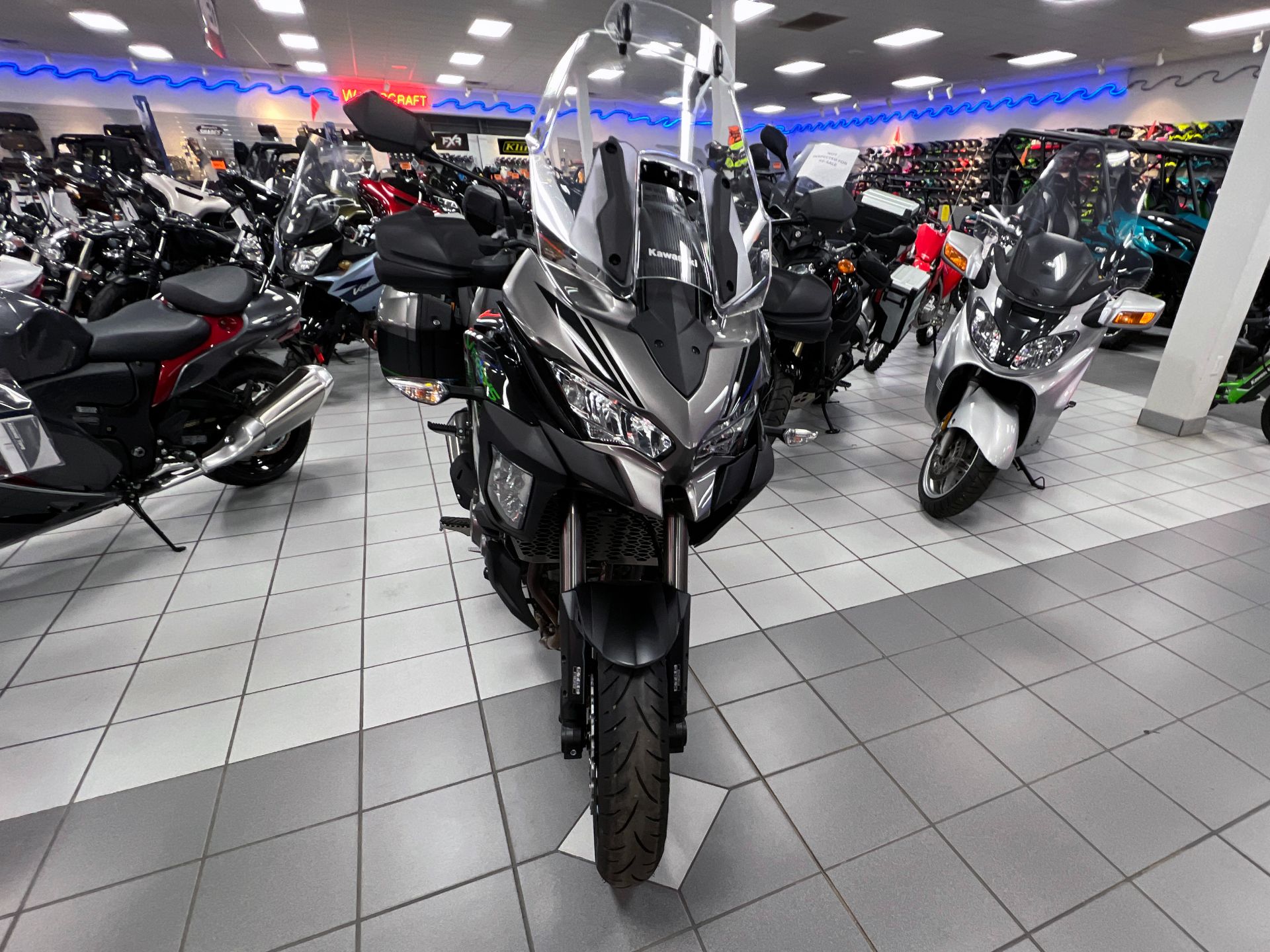 2022 Kawasaki Versys 1000 SE LT+ in Kaukauna, Wisconsin - Photo 3