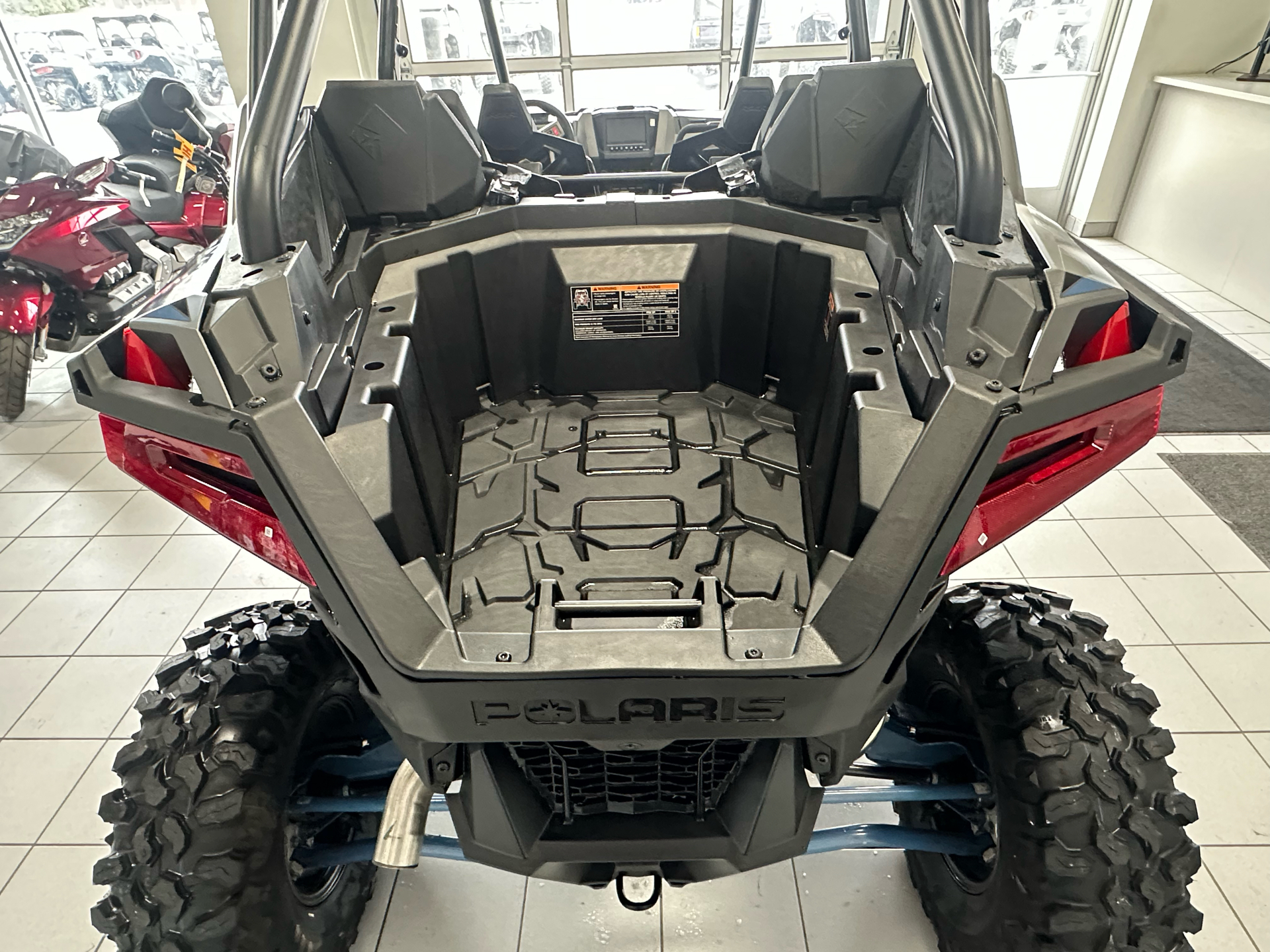 2021 Polaris RZR PRO XP 4 Ultimate in Kaukauna, Wisconsin - Photo 8