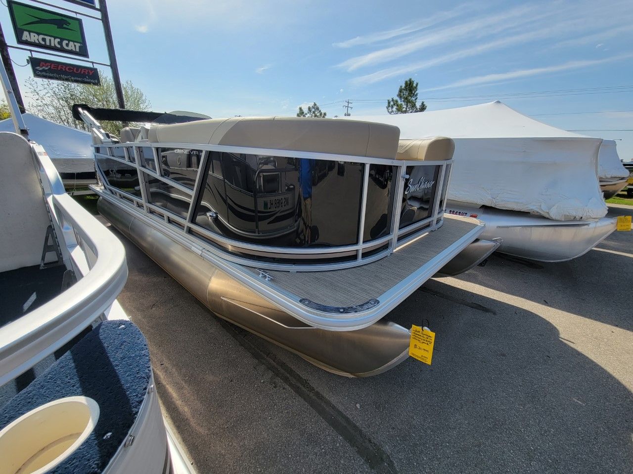 2022 SunChaser Geneva Cruise 20 LR DH in Kaukauna, Wisconsin - Photo 2