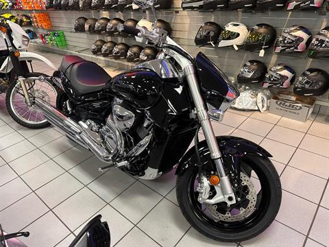 2025 Suzuki Boulevard M109R in Kaukauna, Wisconsin