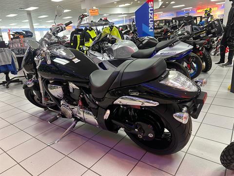 2025 Suzuki Boulevard M109R in Kaukauna, Wisconsin - Photo 3