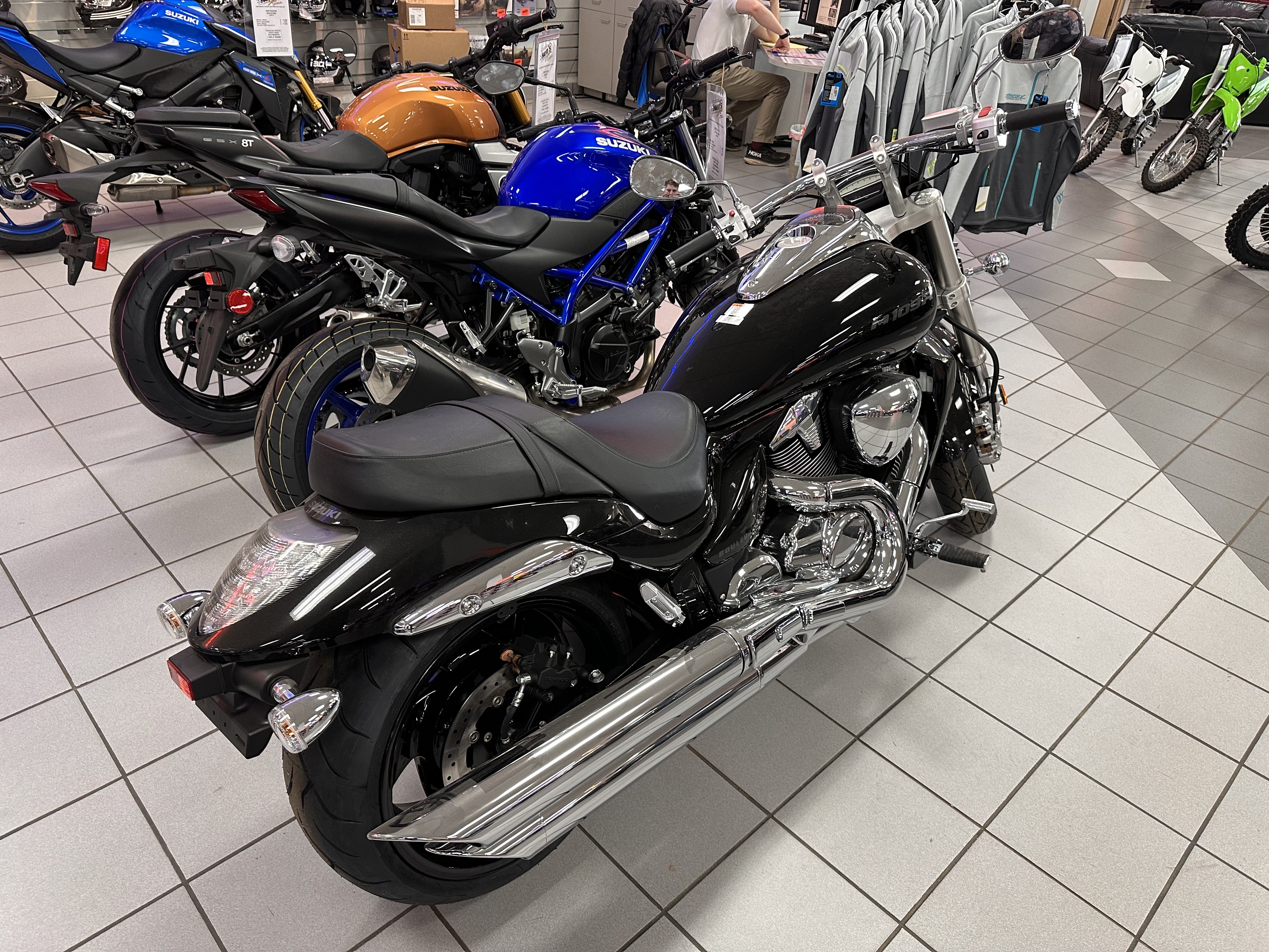 New 2025 Suzuki Boulevard M109R | Motorcycles in Kaukauna WI