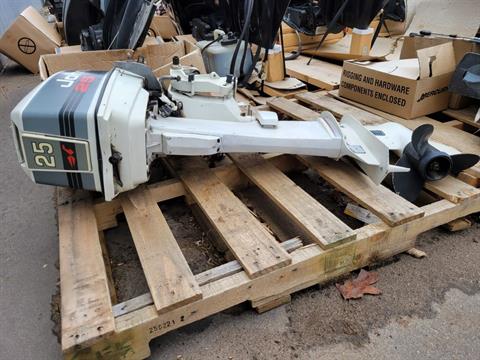 Johnson J25ELETC in Kaukauna, Wisconsin - Photo 2