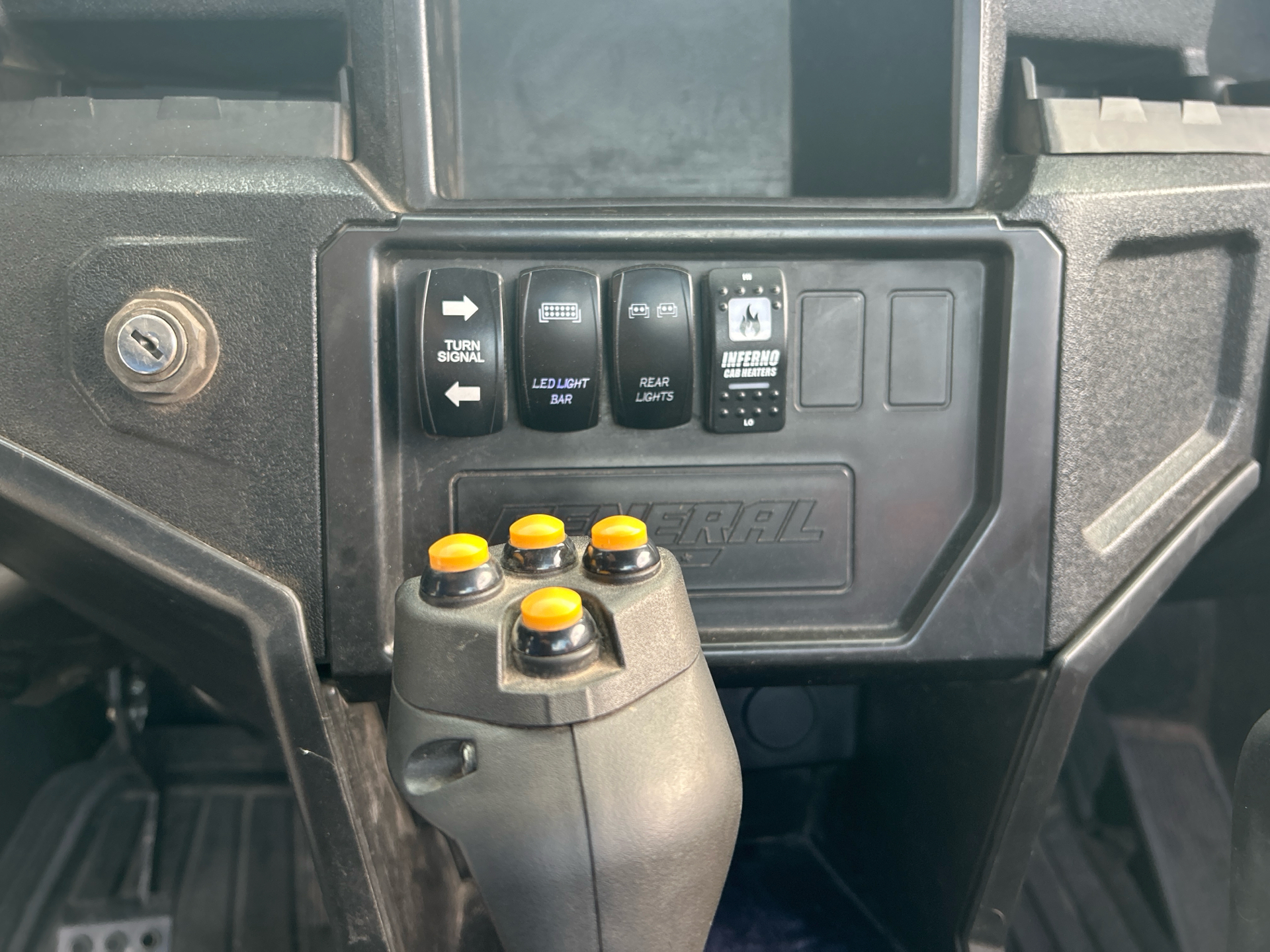 2017 Polaris General 1000 EPS Deluxe in Kaukauna, Wisconsin - Photo 6