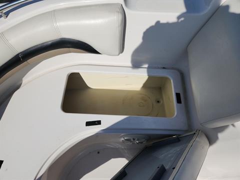 2002 Hurricane SunDeck 187 OB in Kaukauna, Wisconsin - Photo 10