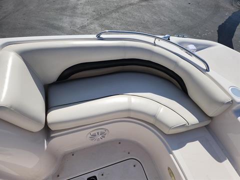 2002 Hurricane SunDeck 187 OB in Kaukauna, Wisconsin - Photo 11