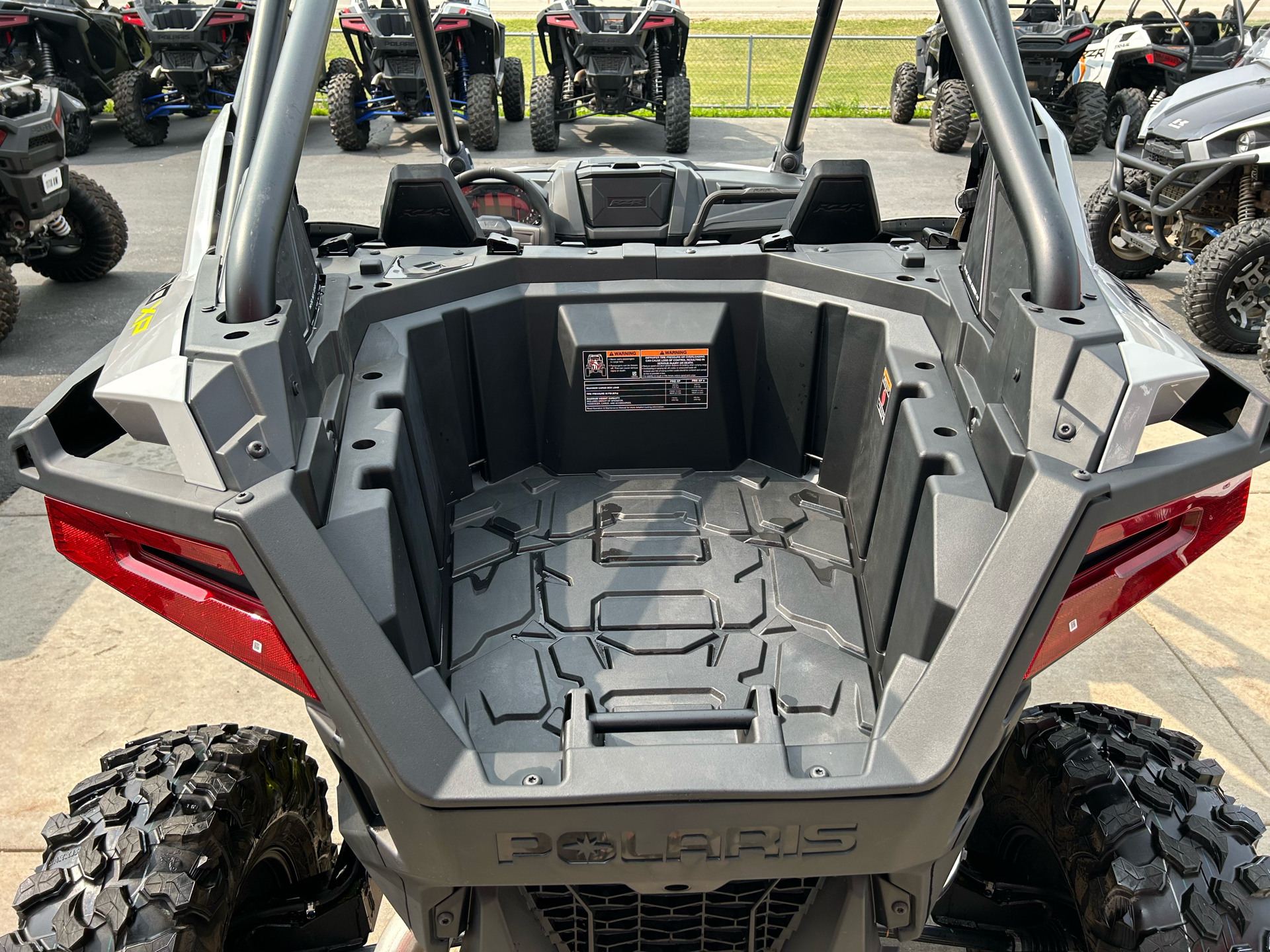 2021 Polaris RZR PRO XP Sport in Kaukauna, Wisconsin - Photo 8