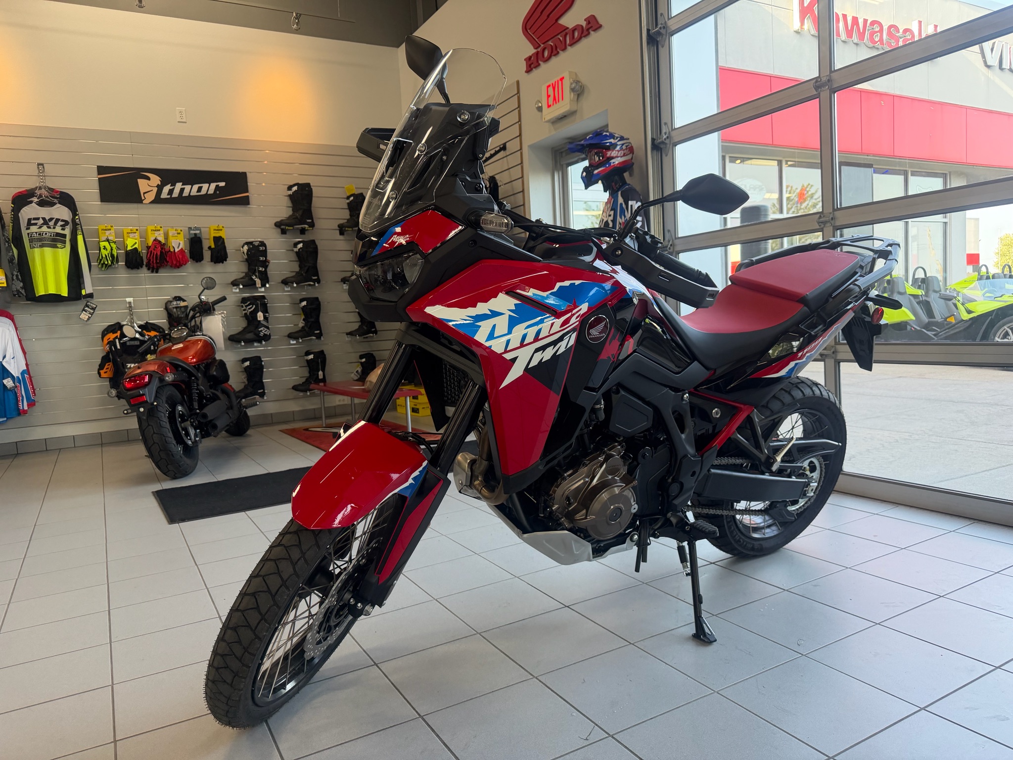 2024 Honda Africa Twin DCT 3