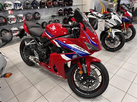 New 2026 Honda CBR650R E-Clutch | Motorcycles in Kaukauna WI