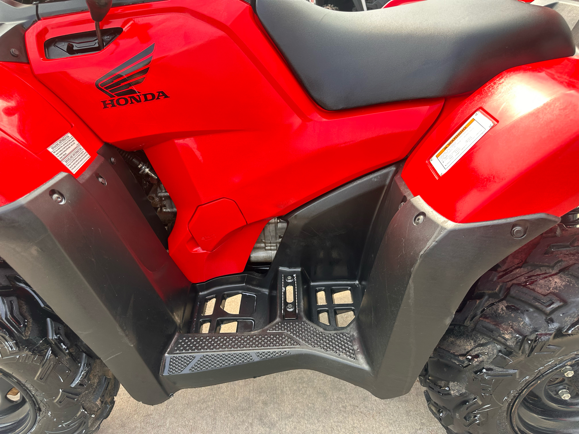 2016 Honda FourTrax Foreman Rubicon 4x4 Automatic DCT EPS in Kaukauna, Wisconsin - Photo 10