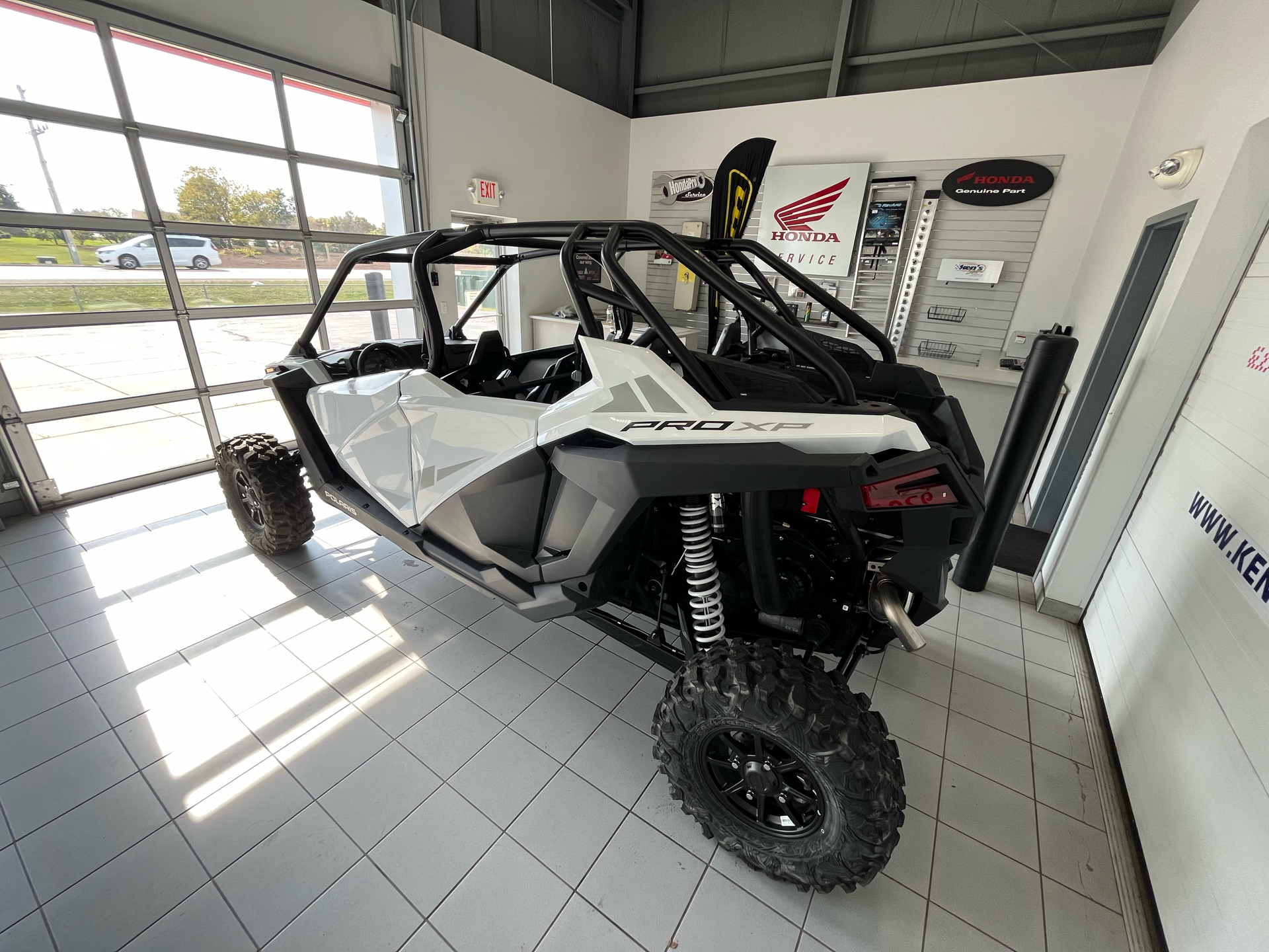 2022 Polaris RZR PRO XP 4 Sport - FOX Shocks in Kaukauna, Wisconsin - Photo 5
