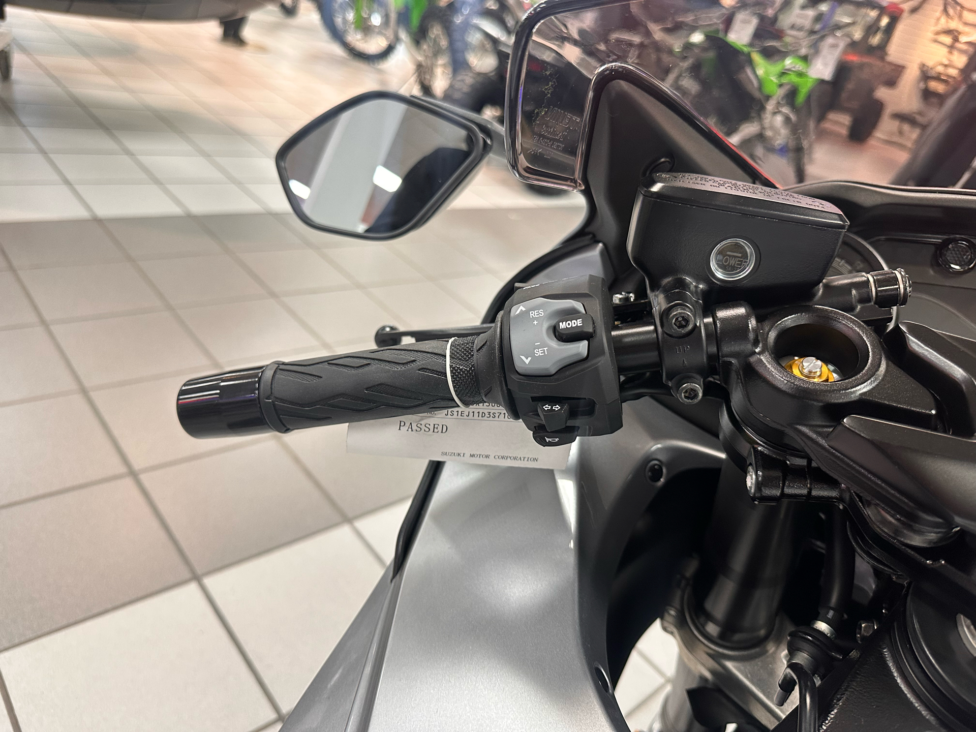2025 Suzuki Hayabusa in Kaukauna, Wisconsin - Photo 6