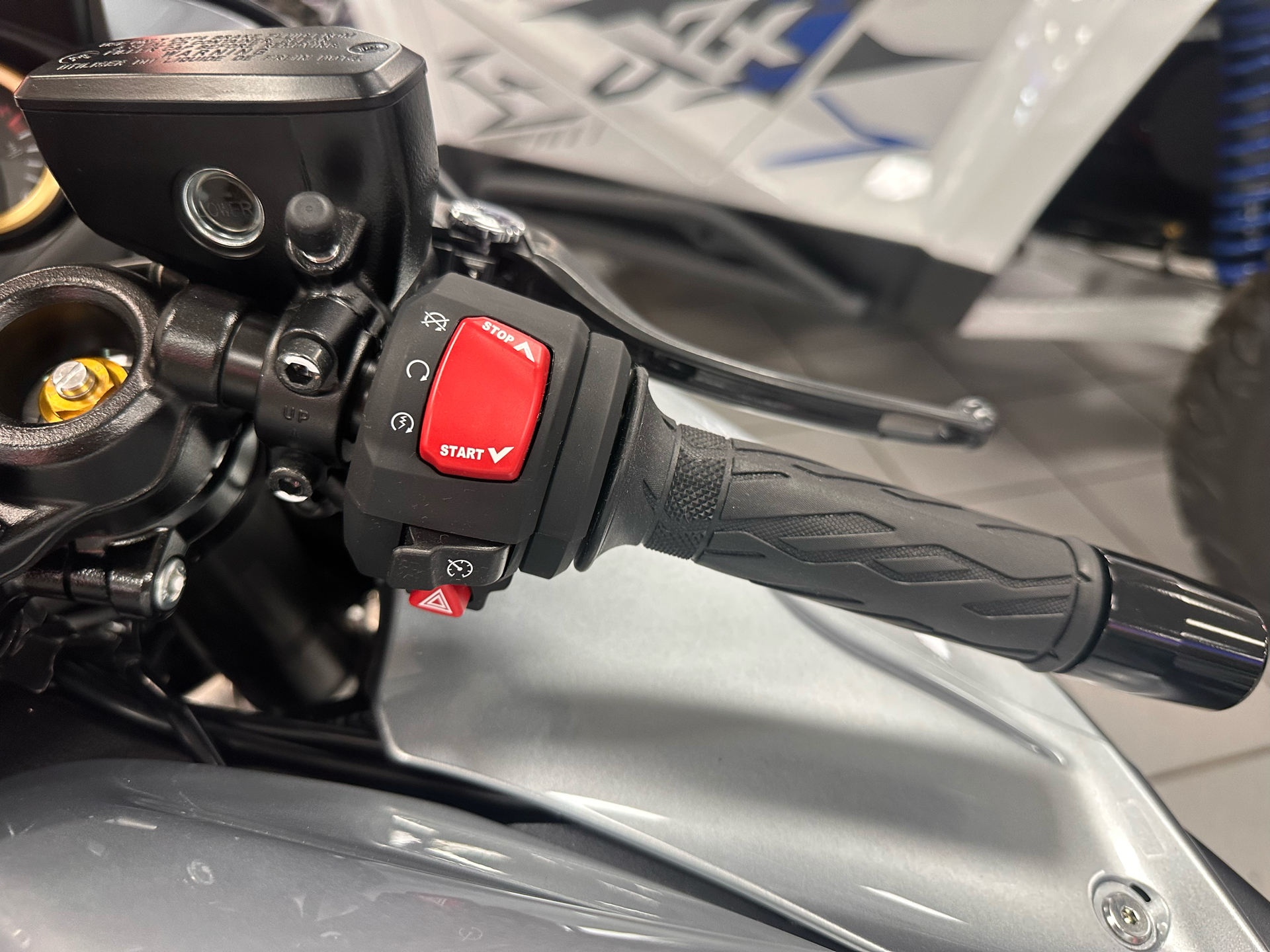 2025 Suzuki Hayabusa in Kaukauna, Wisconsin - Photo 7