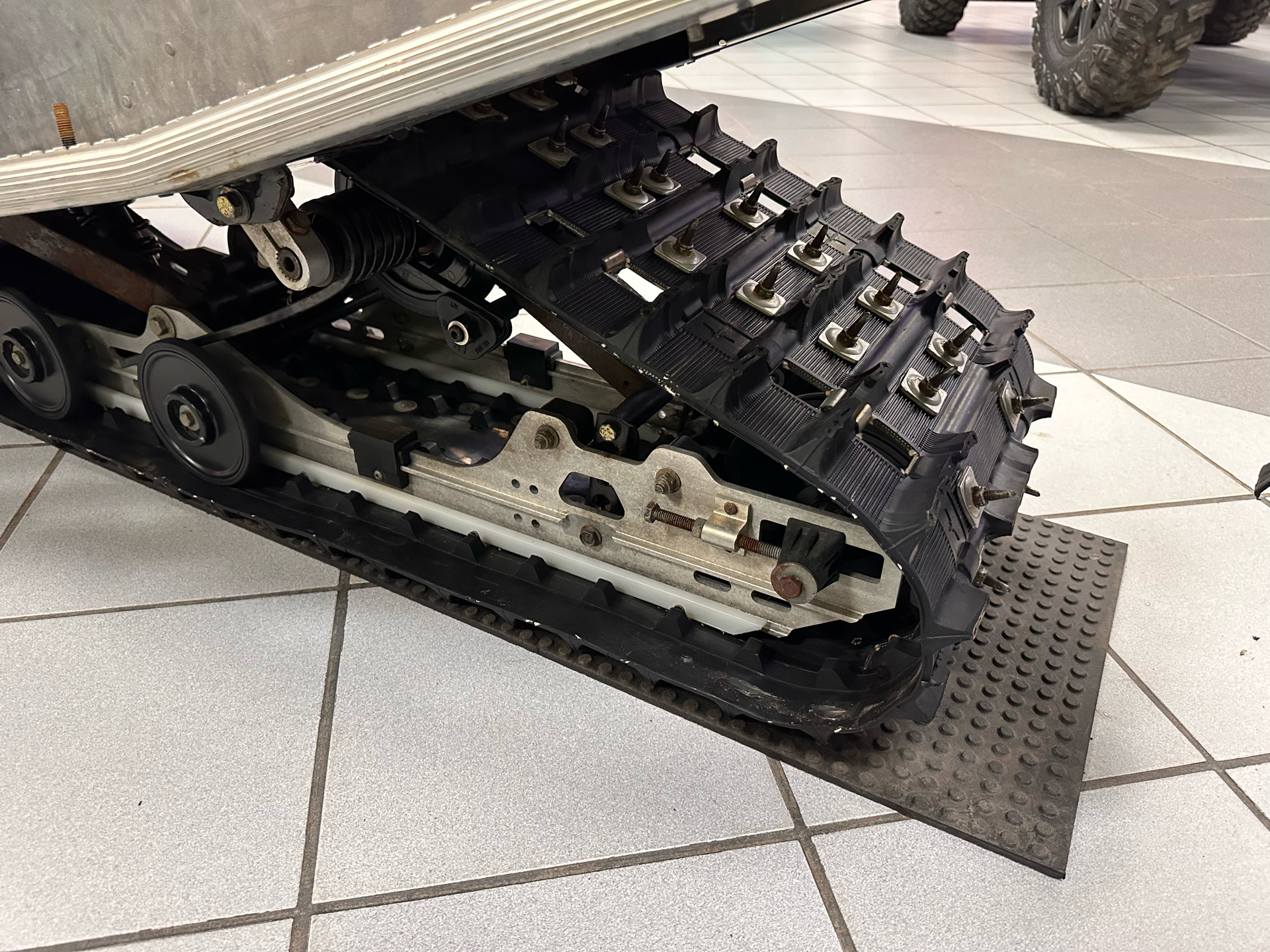 2010 Polaris 600 IQ Shift in Kaukauna, Wisconsin - Photo 8